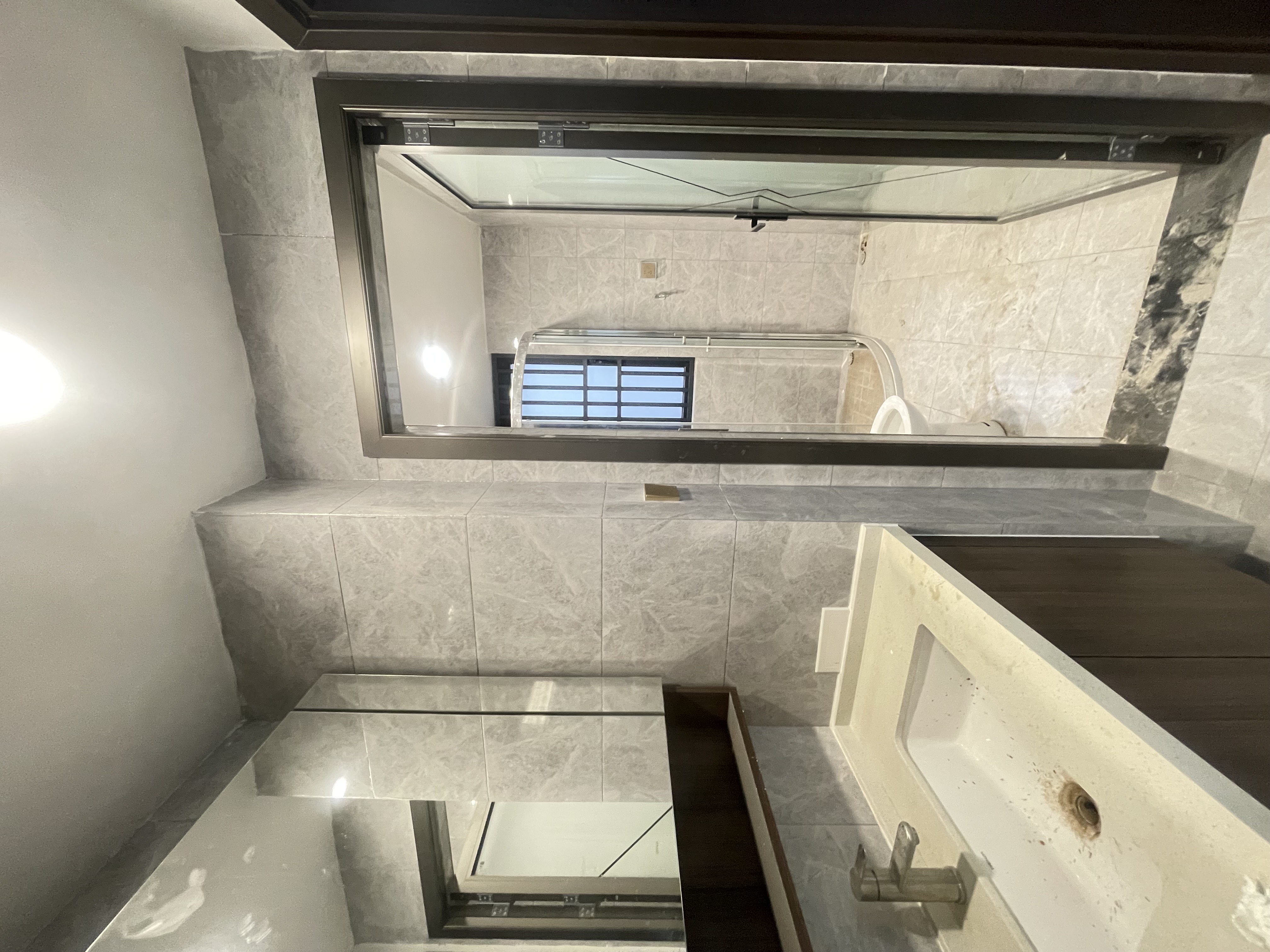 天街华府（海南新天地）  4室2厅2卫    3800.0元/月室内图