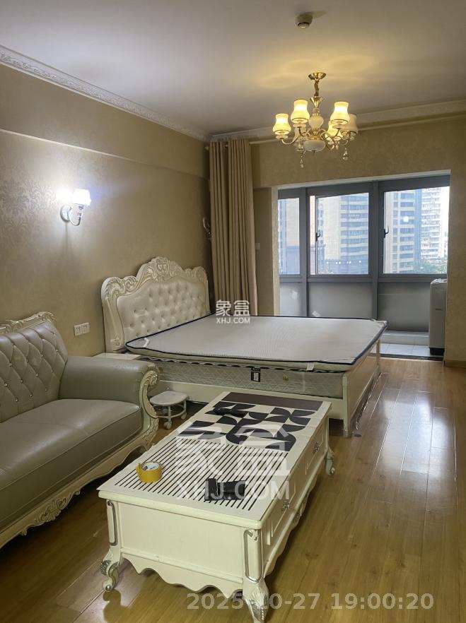 保利国际广场 1室1厅1卫 1980.0元/月 保利国际广场 1室1厅1卫 1980.0元/月室内图