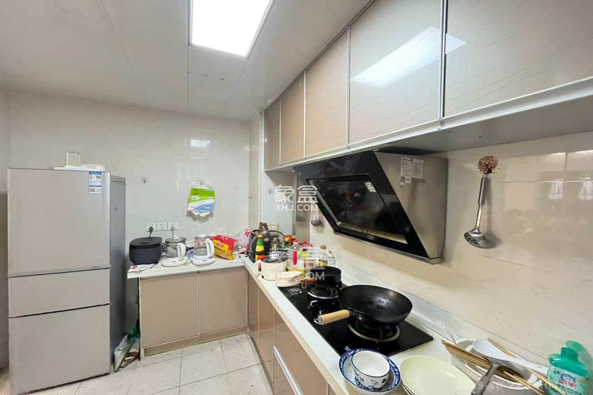 梅溪湖合能璞丽 3室2厅1卫 2300.0元/月 梅溪湖合能璞丽 3室2厅1卫 2300.0元/月室内图