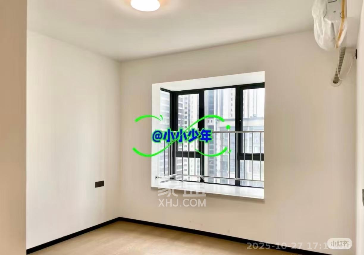 欣利梅溪左岸  4室2厅2卫    3000.0元/月室内图