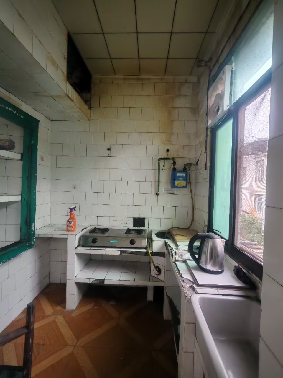 滨湖柴油机厂家属楼  2室1厅1卫    550.0元/月室内图