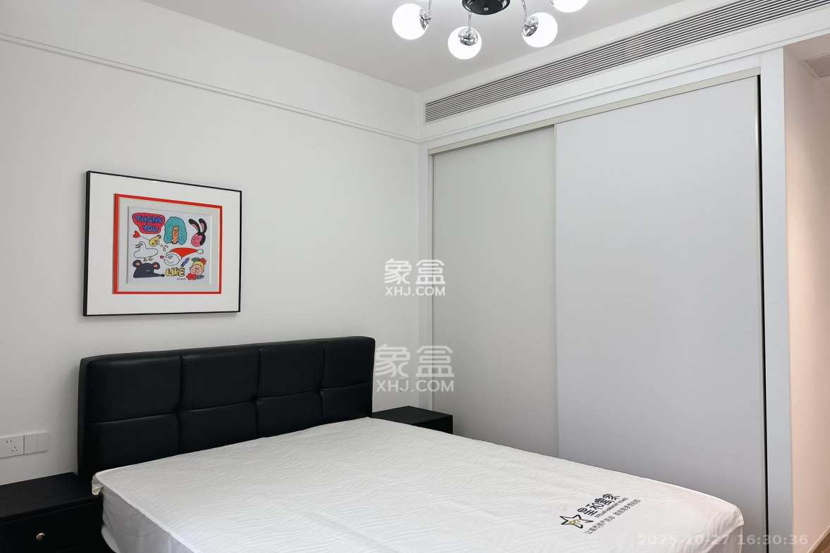 越秀湘江星汇城三期  4室2厅3卫    6800.0元/月 越秀湘江星汇城三期  4室2厅3卫    6800.0元/月室内图