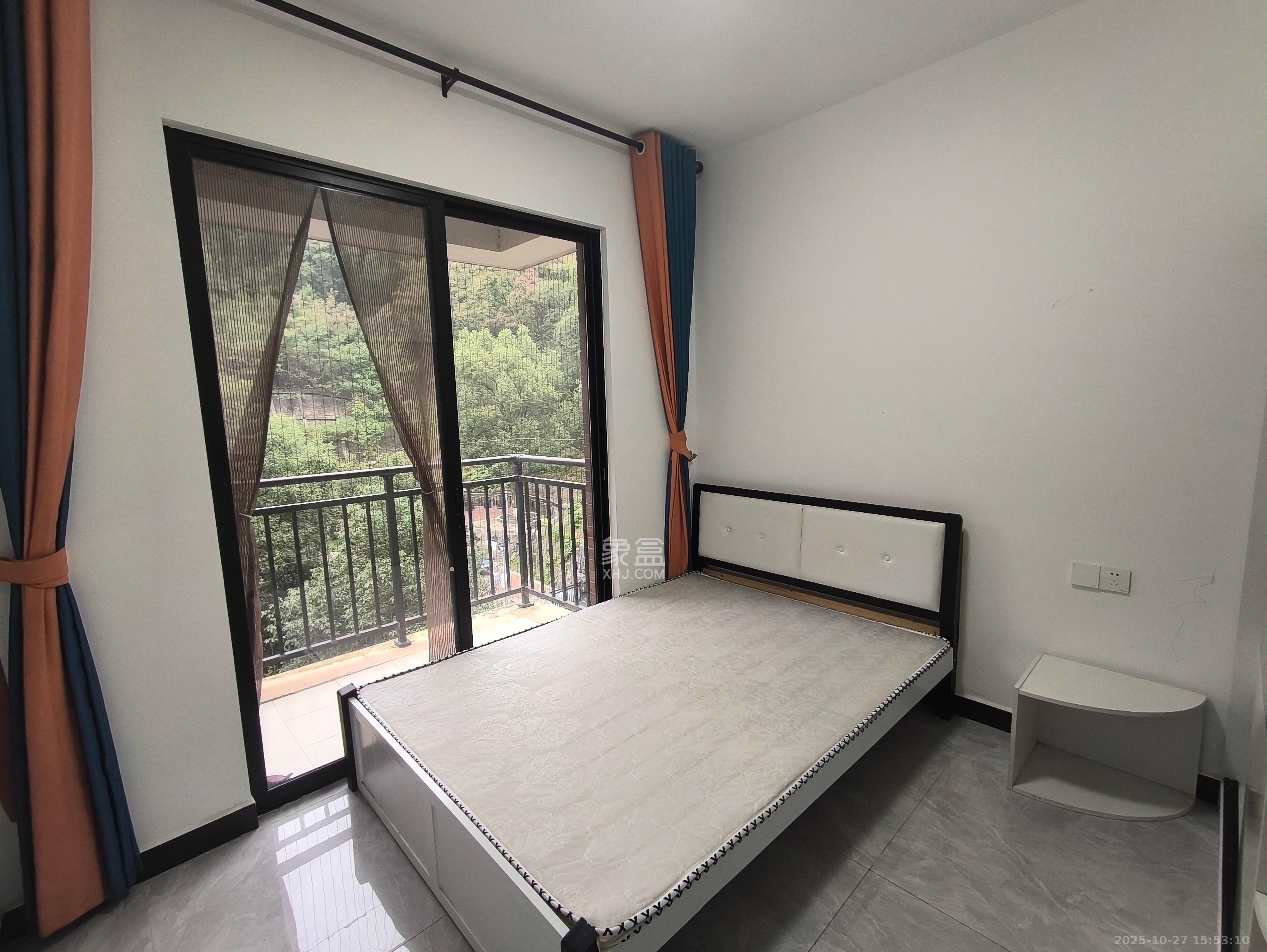 顺天御岭  4室2厅2卫    2100.0元/月 顺天御岭  4室2厅2卫    2100.0元/月室内图