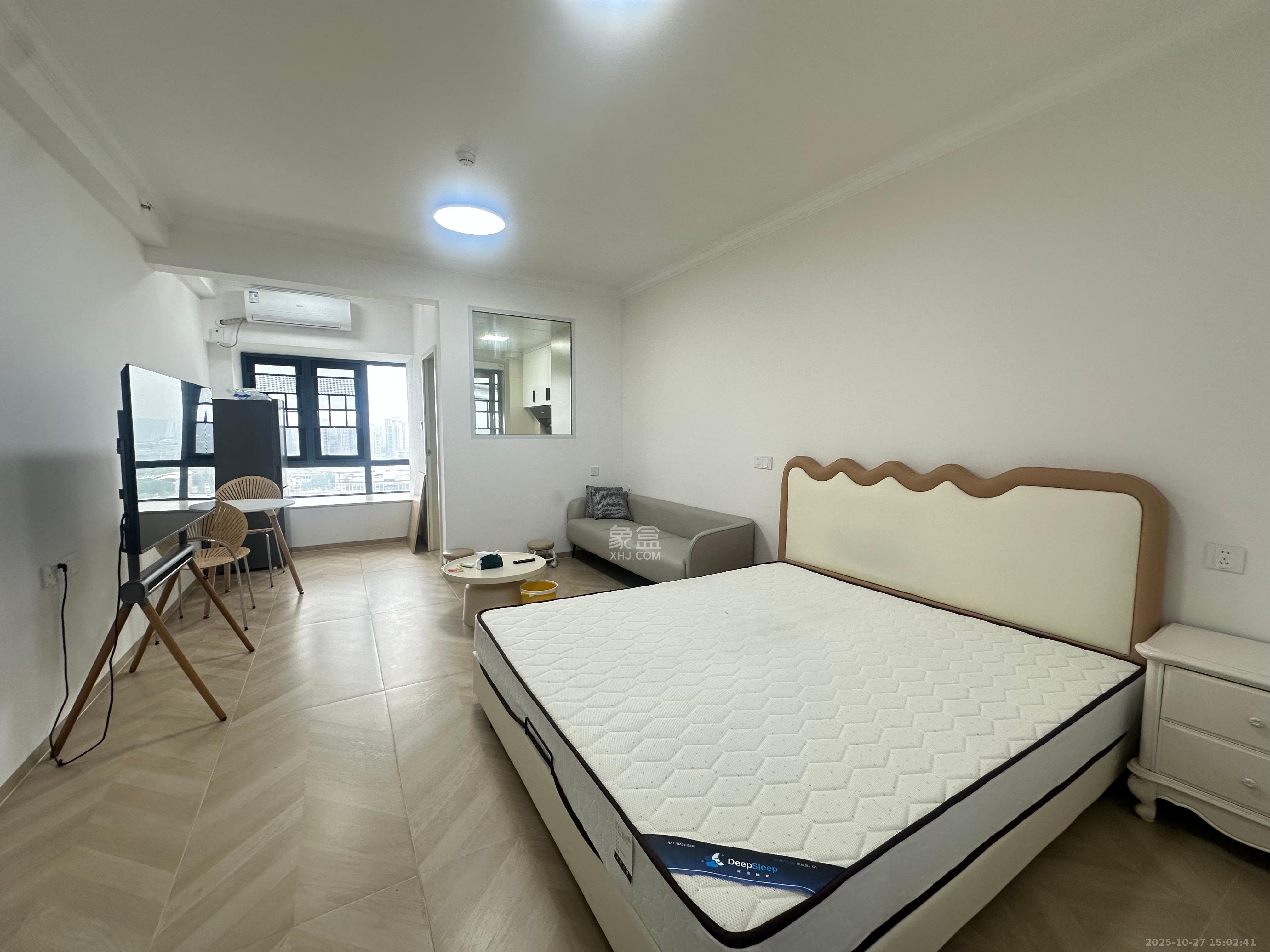 潇湘名城(新里程潇湘名城) 1室0厅0卫 1800.0元/月 潇湘名城(新里程潇湘名城) 1室0厅0卫 1800.0元/月室内图