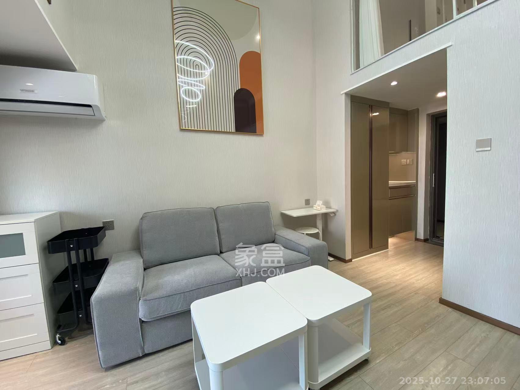 华远华时代  2室1厅1卫    3000.0元/月