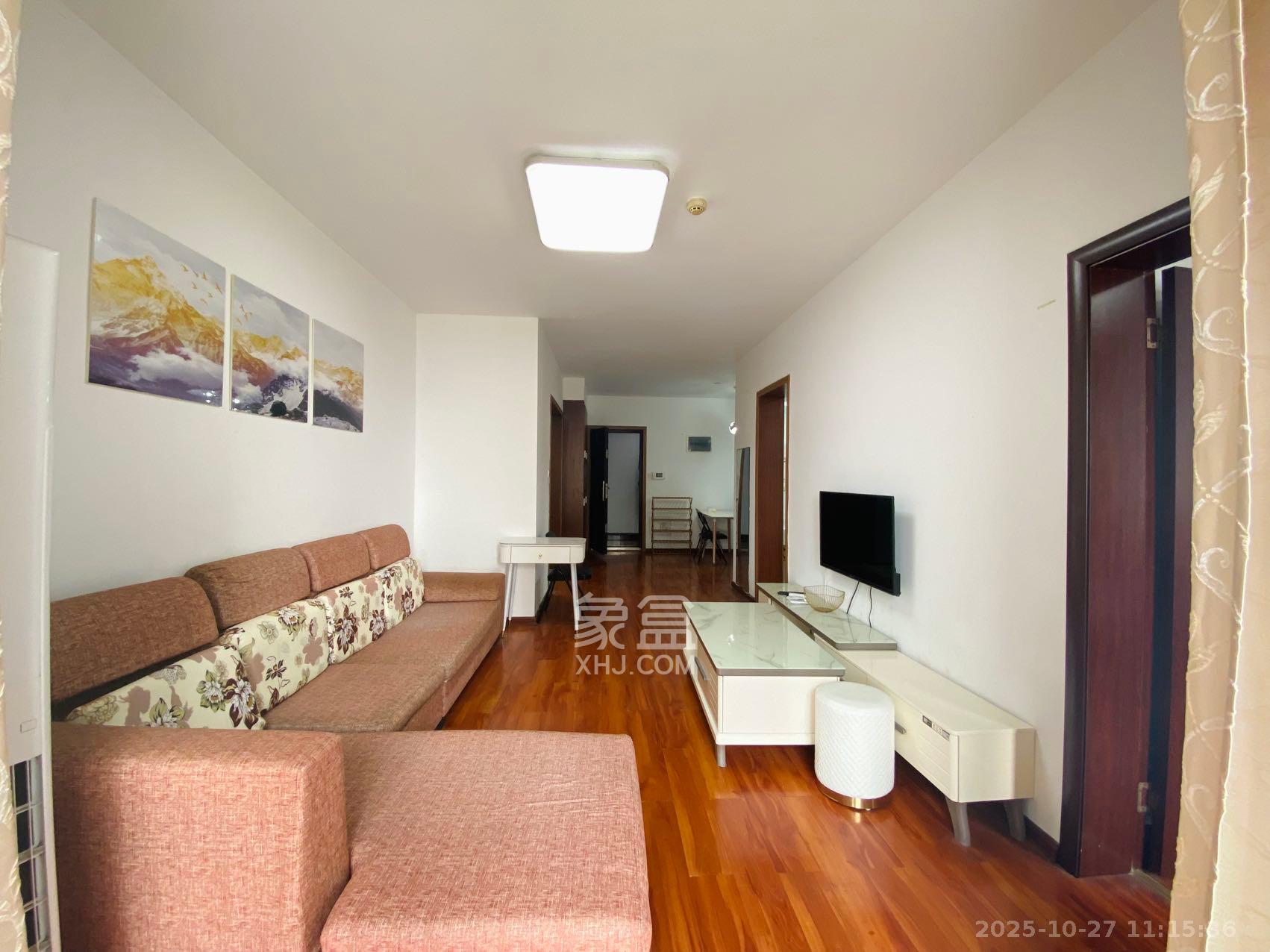 金地格林公馆  3室1厅1卫    2500.0元/月 金地格林公馆  3室1厅1卫    2500.0元/月室内图