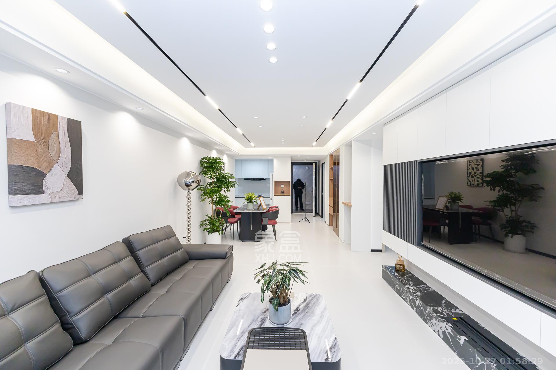 越秀湘江星汇城二期  4室2厅2卫    125.5万