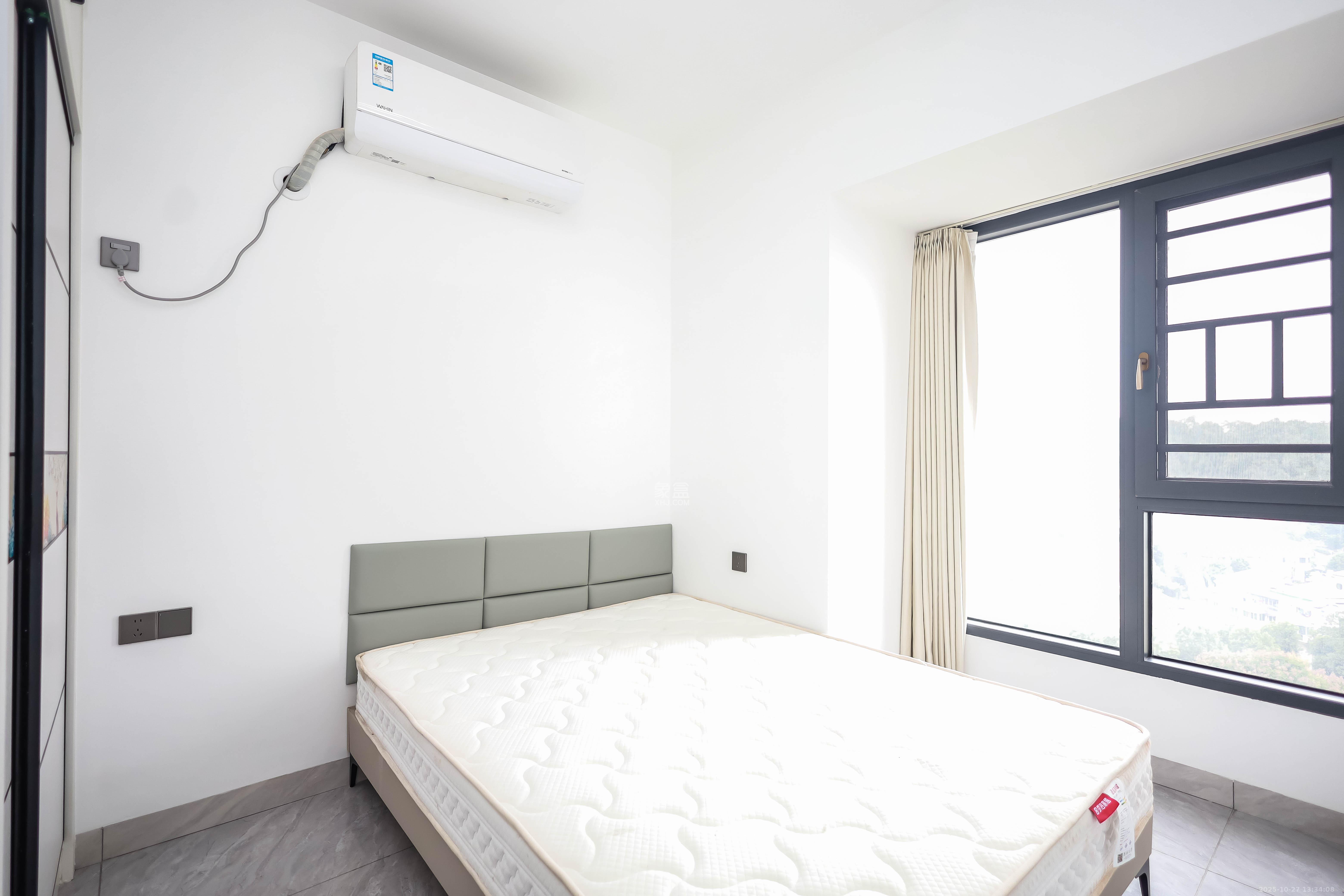 天麓尚层 3室2厅1卫 75.0万 天麓尚层 3室2厅1卫 75.0万卧室