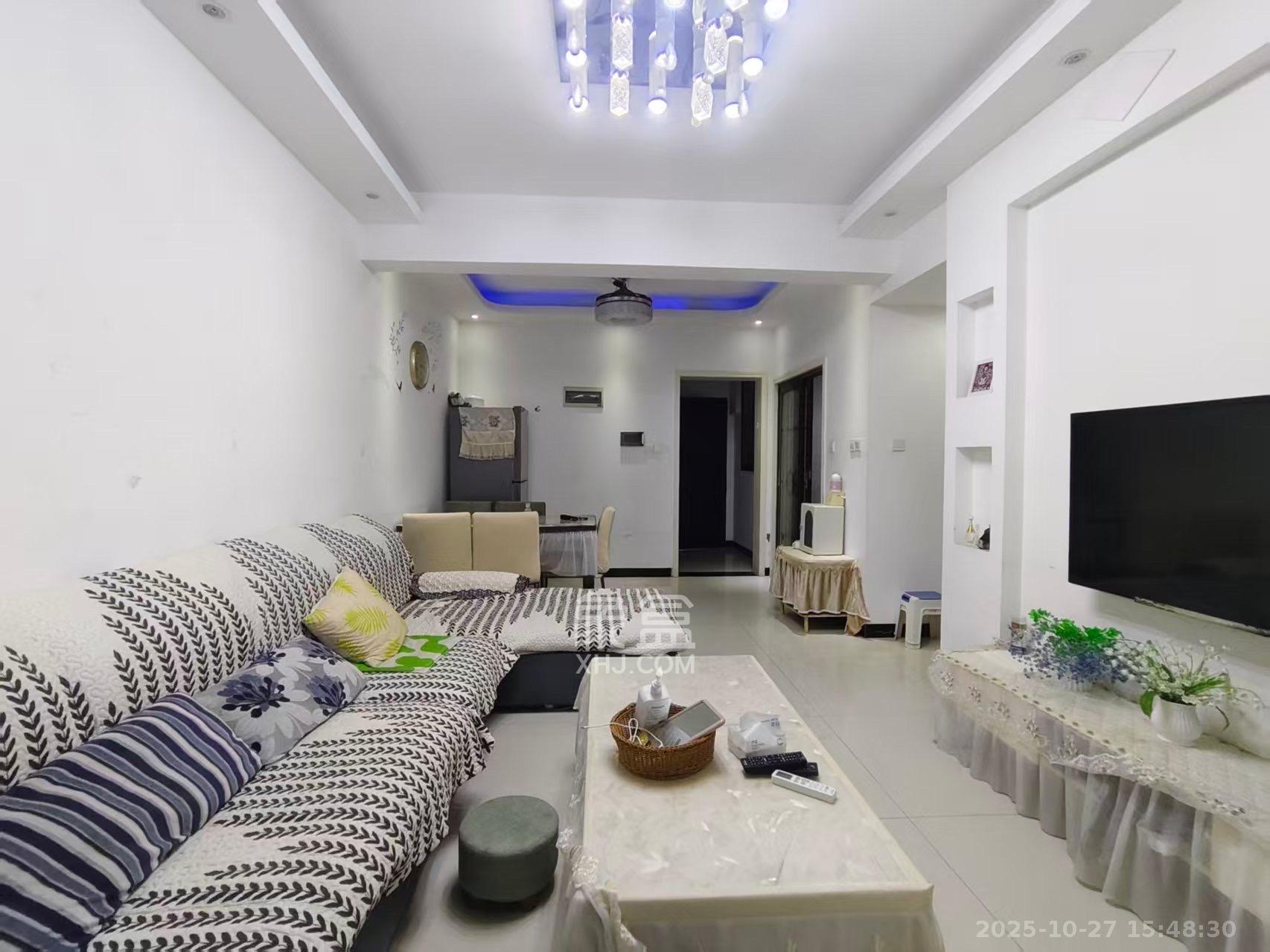 米兰春天  3室2厅1卫    1700.0元/月 米兰春天  3室2厅1卫    1700.0元/月