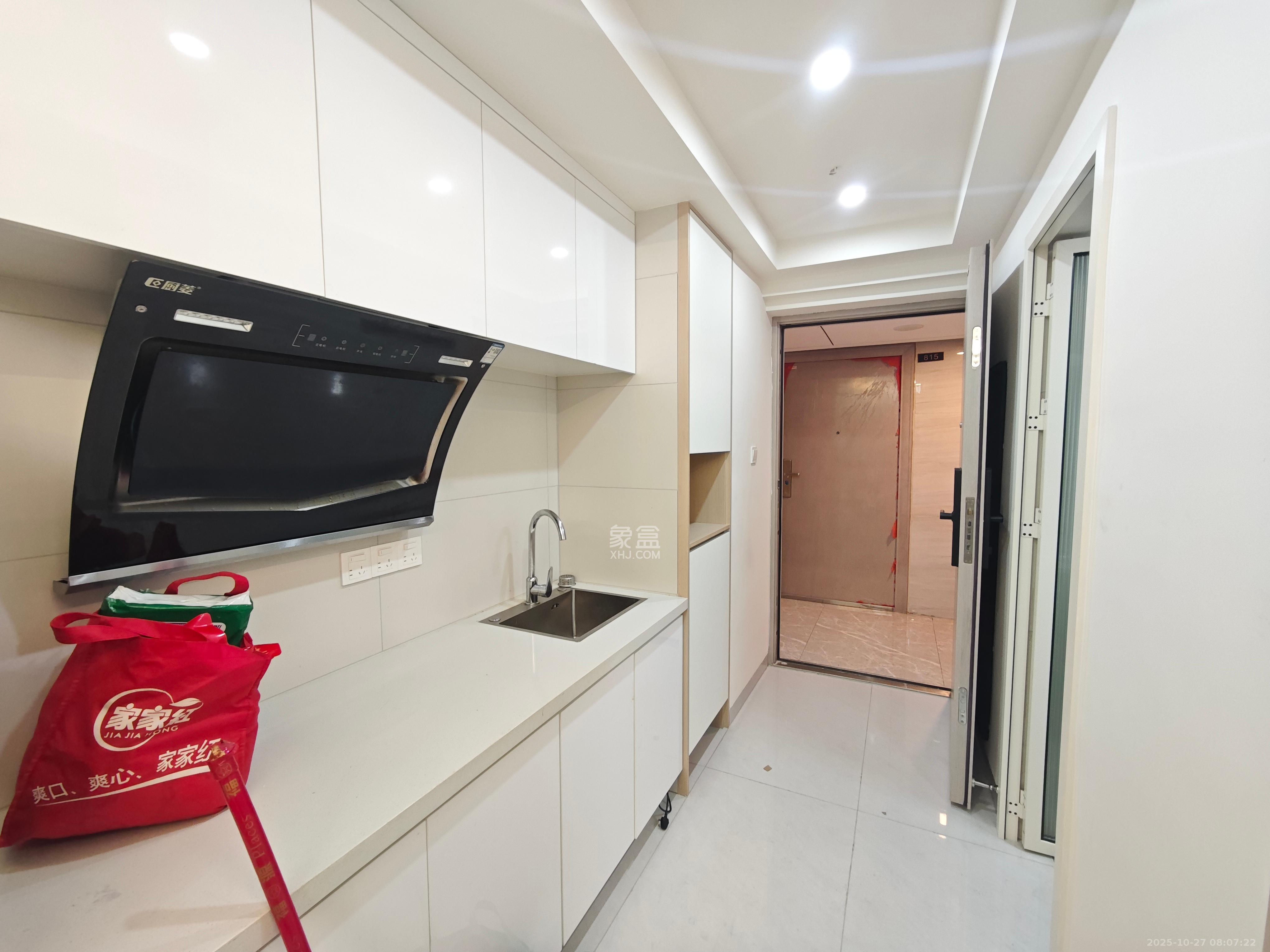 保利中环广场（保利中悦苑）  1室1厅1卫    1500.0元/月室内图