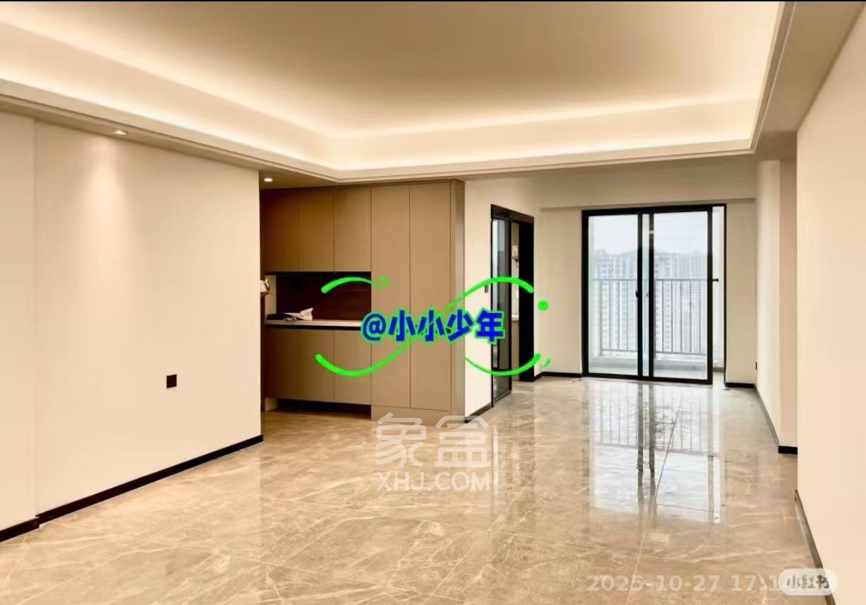 欣利梅溪左岸 4室2厅2卫 3000.0元/月 欣利梅溪左岸 4室2厅2卫 3000.0元/月室内图