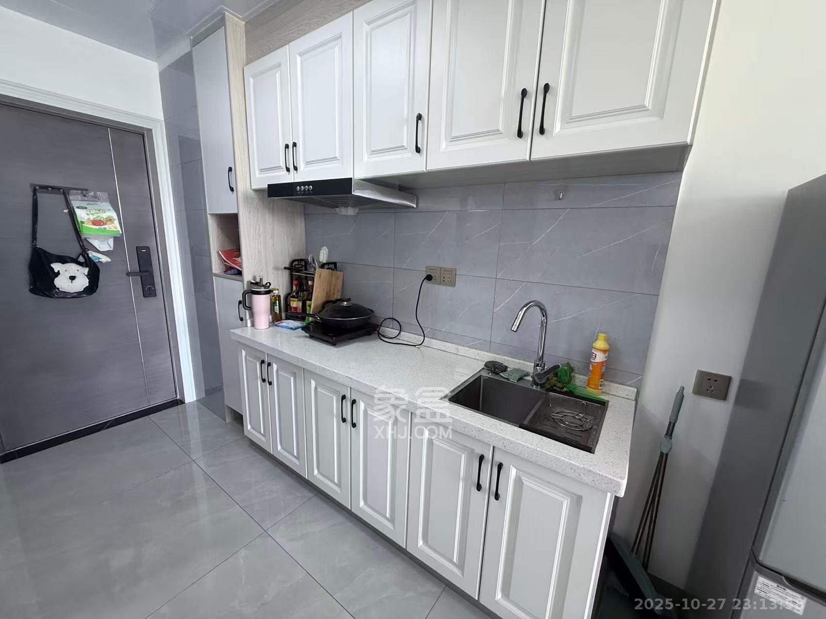 润和滨江府  1室1厅1卫    1400.0元/月 润和滨江府  1室1厅1卫    1400.0元/月室内图