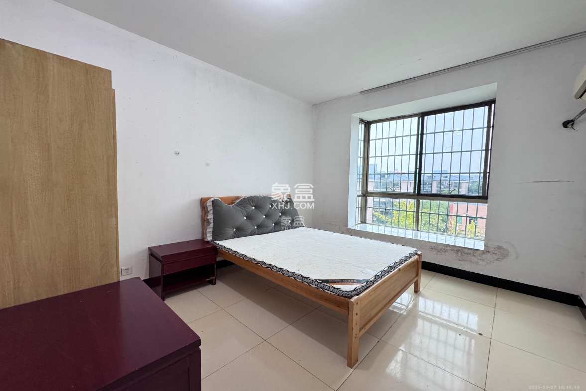 华美佳园(鄱阳佳园) 1室1厅0卫 1400.0元/月 华美佳园(鄱阳佳园) 1室1厅0卫 1400.0元/月室内图