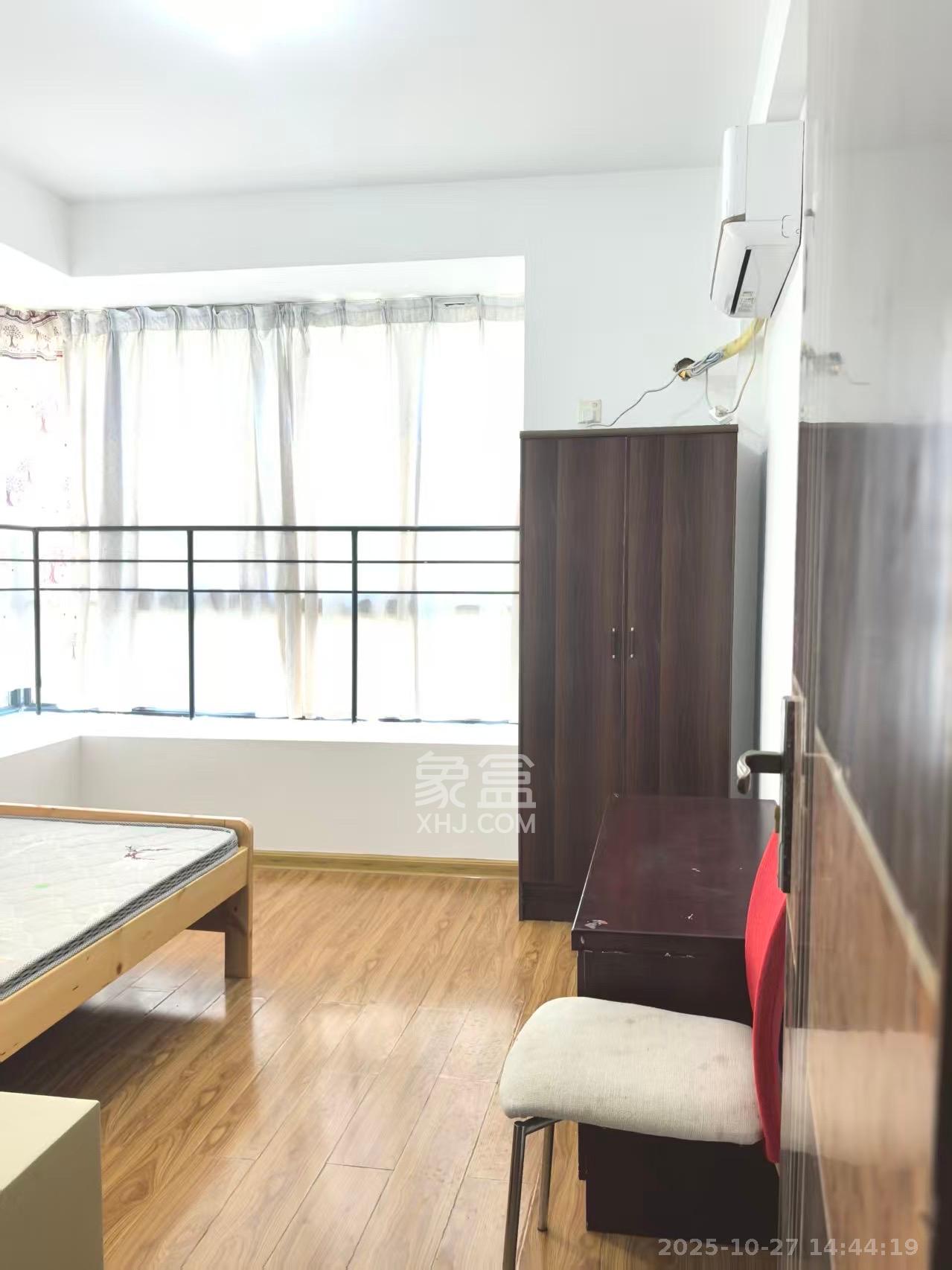 金凤滩家园  1室2厅3卫    1500.0元/月室内图