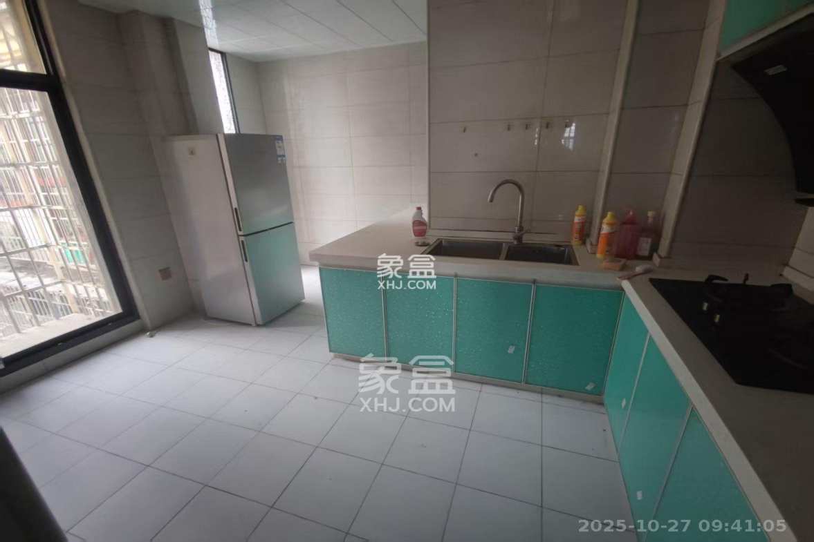 桥头家苑一期  3室2厅1卫    1800.0元/月 桥头家苑一期  3室2厅1卫    1800.0元/月室内图