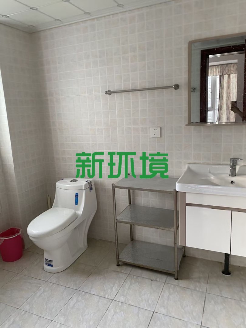 桂花园 3室2厅1卫 1800.0元/月 桂花园 3室2厅1卫 1800.0元/月室内图