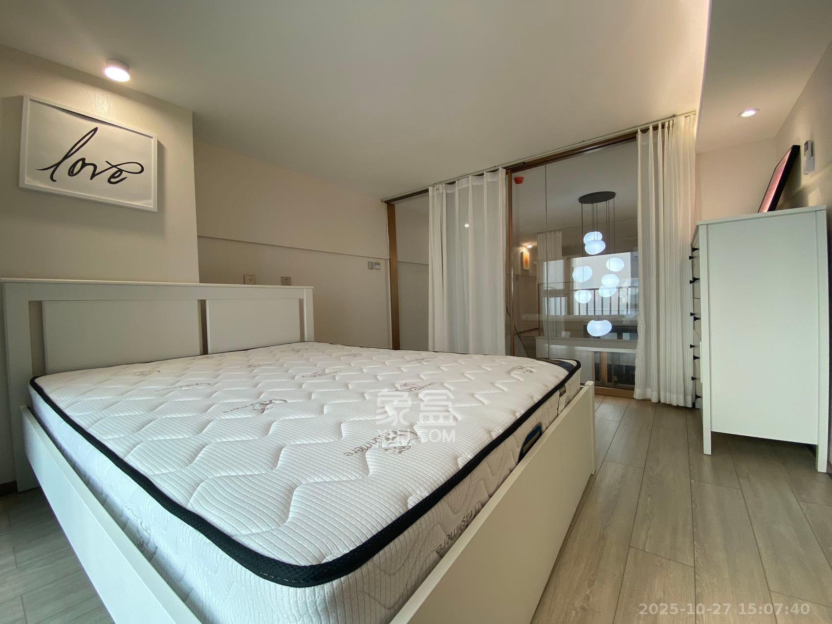 华远华时代 2室2厅1卫 3500.0元/月 华远华时代 2室2厅1卫 3500.0元/月室内图