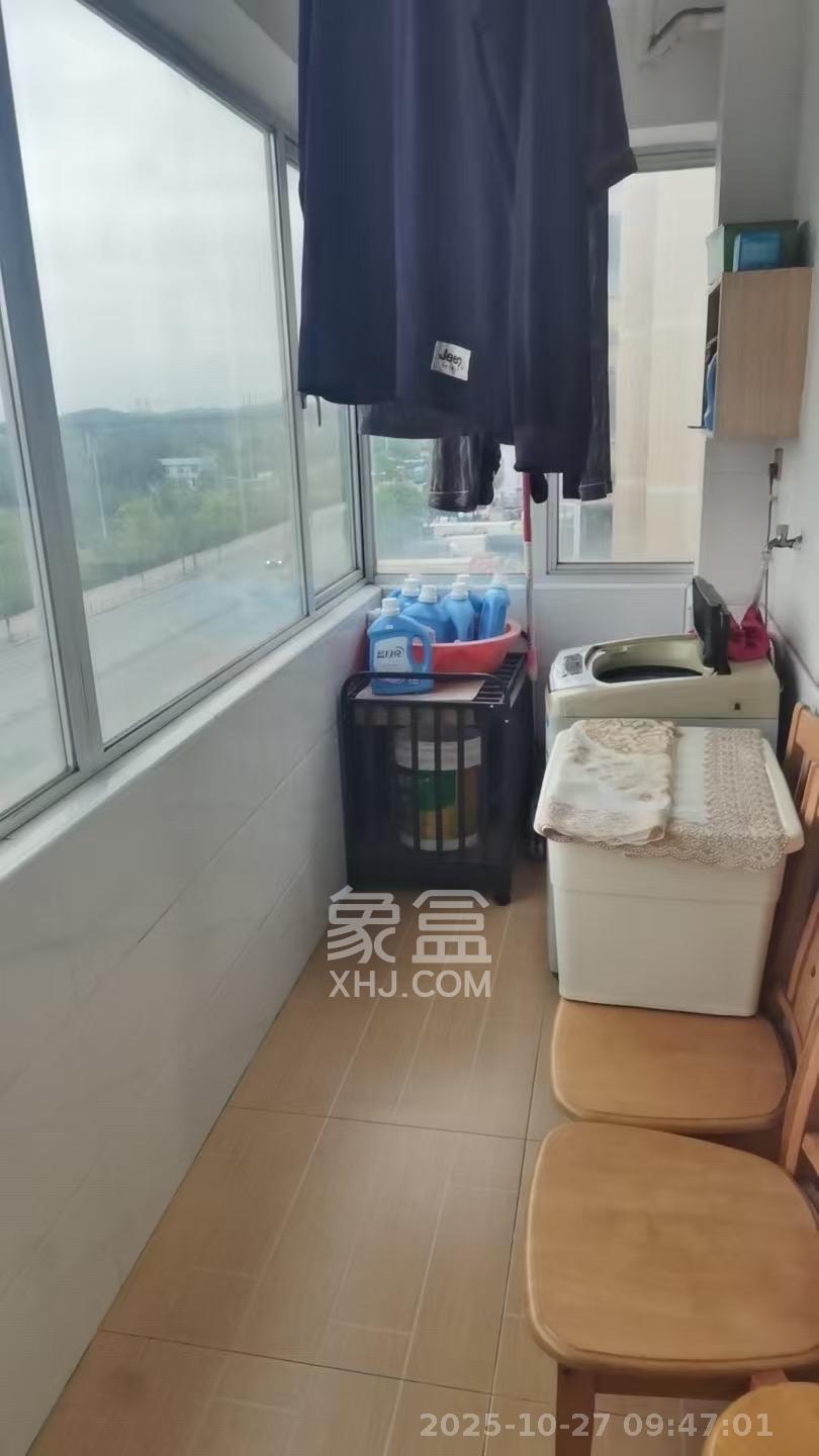 恒广国际物流园  2室1厅1卫    1500.0元/月 恒广国际物流园  2室1厅1卫    1500.0元/月室内图