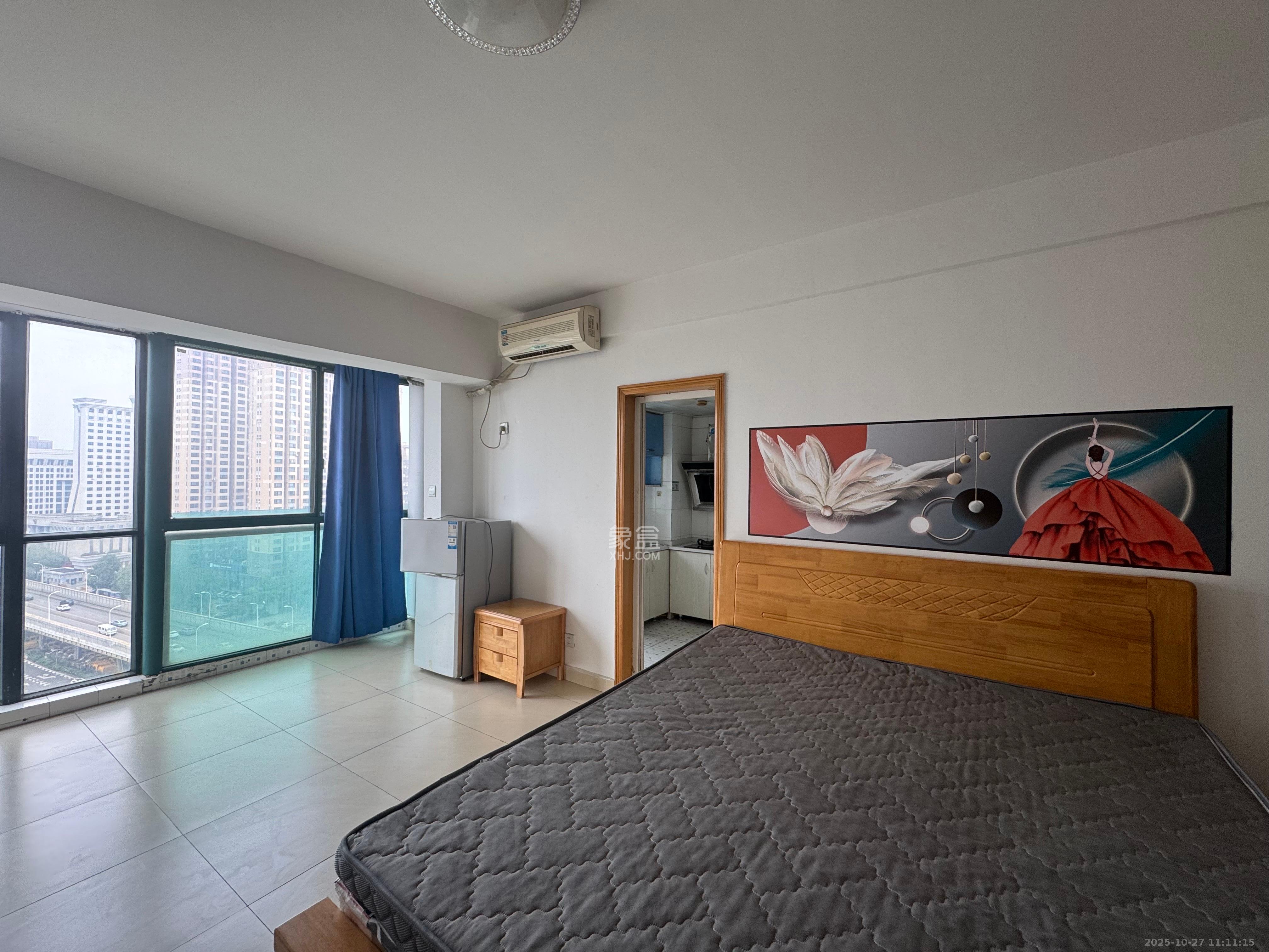 上东印象  1室1厅1卫    1500.0元/月