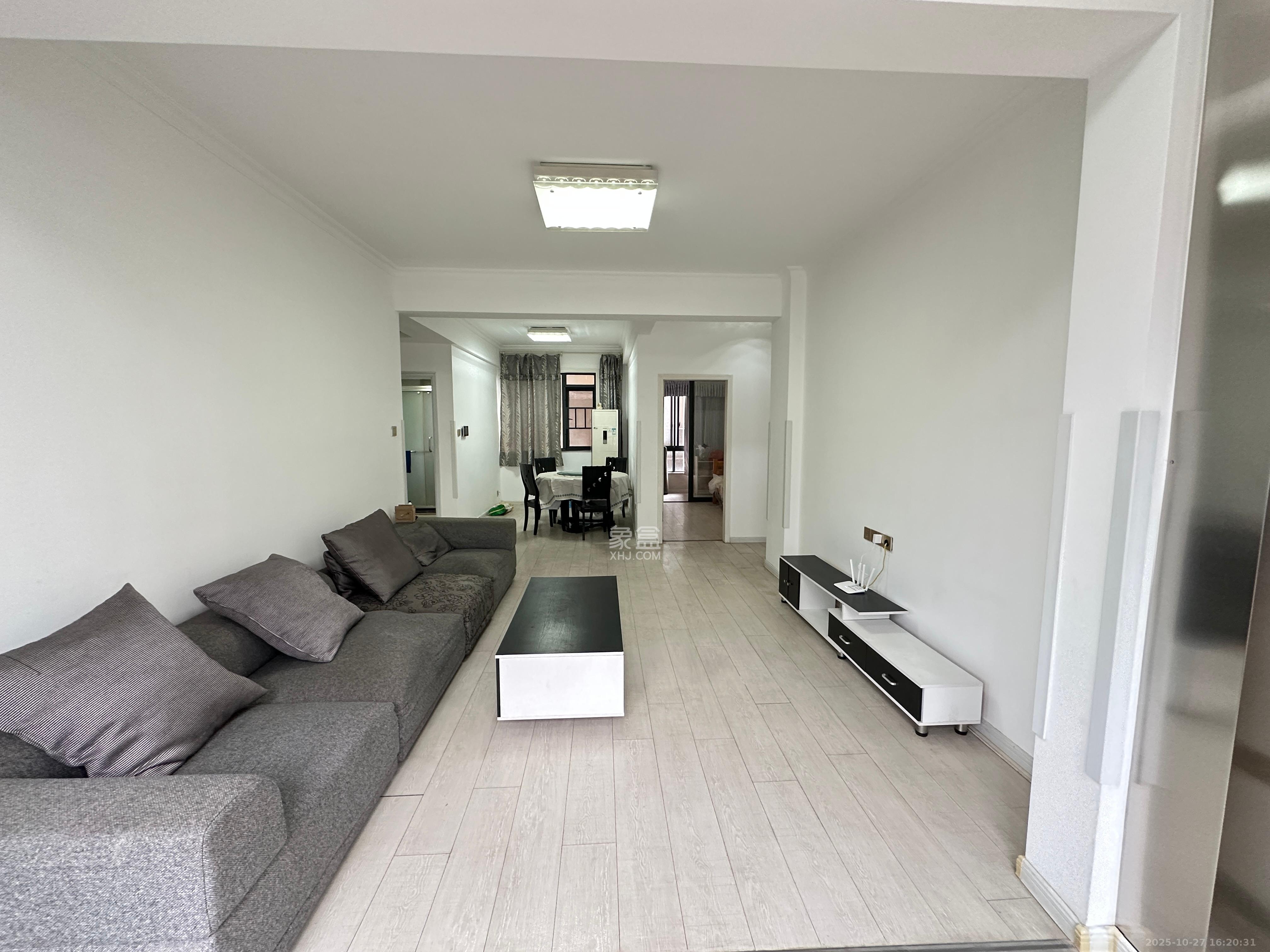 建发汇金国际  3室2厅1卫    3800.0元/月 建发汇金国际  3室2厅1卫    3800.0元/月室内图