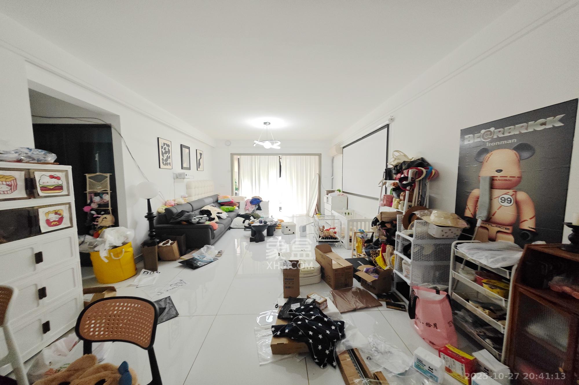 国欣向荣府  4室1厅2卫    137.0万 国欣向荣府  4室1厅2卫    137.0万