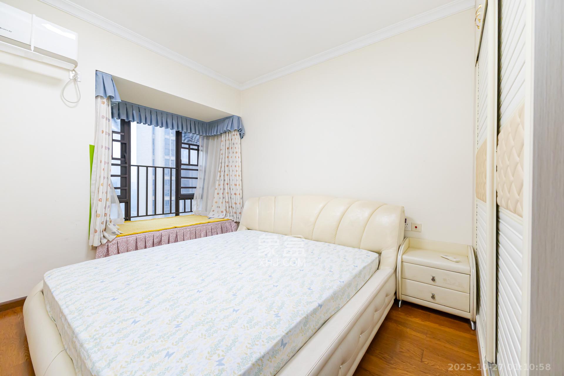 时代倾城一期  2室2厅1卫    59.8万 时代倾城一期  2室2厅1卫    59.8万卧室