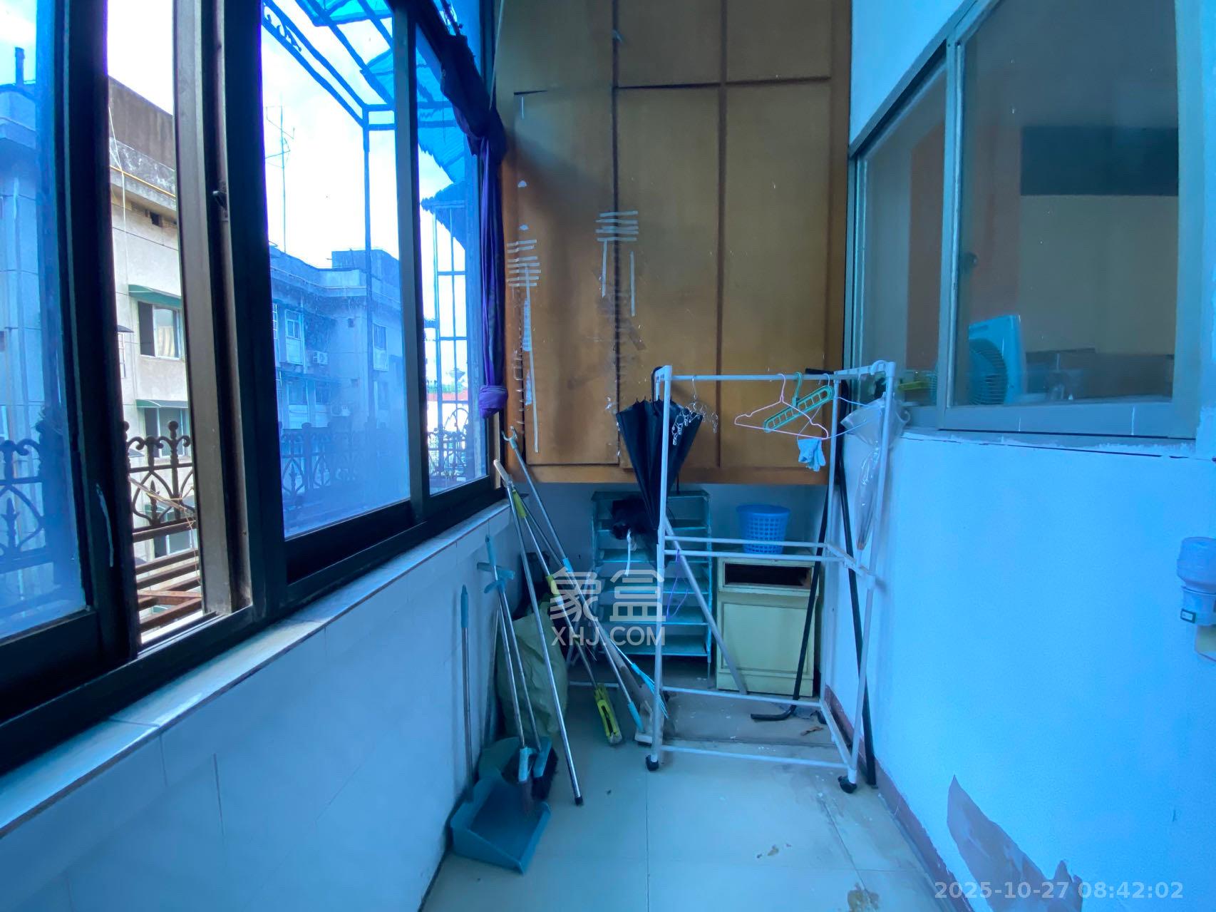 牛婆塘社区  2室2厅1卫    1500.0元/月室内图