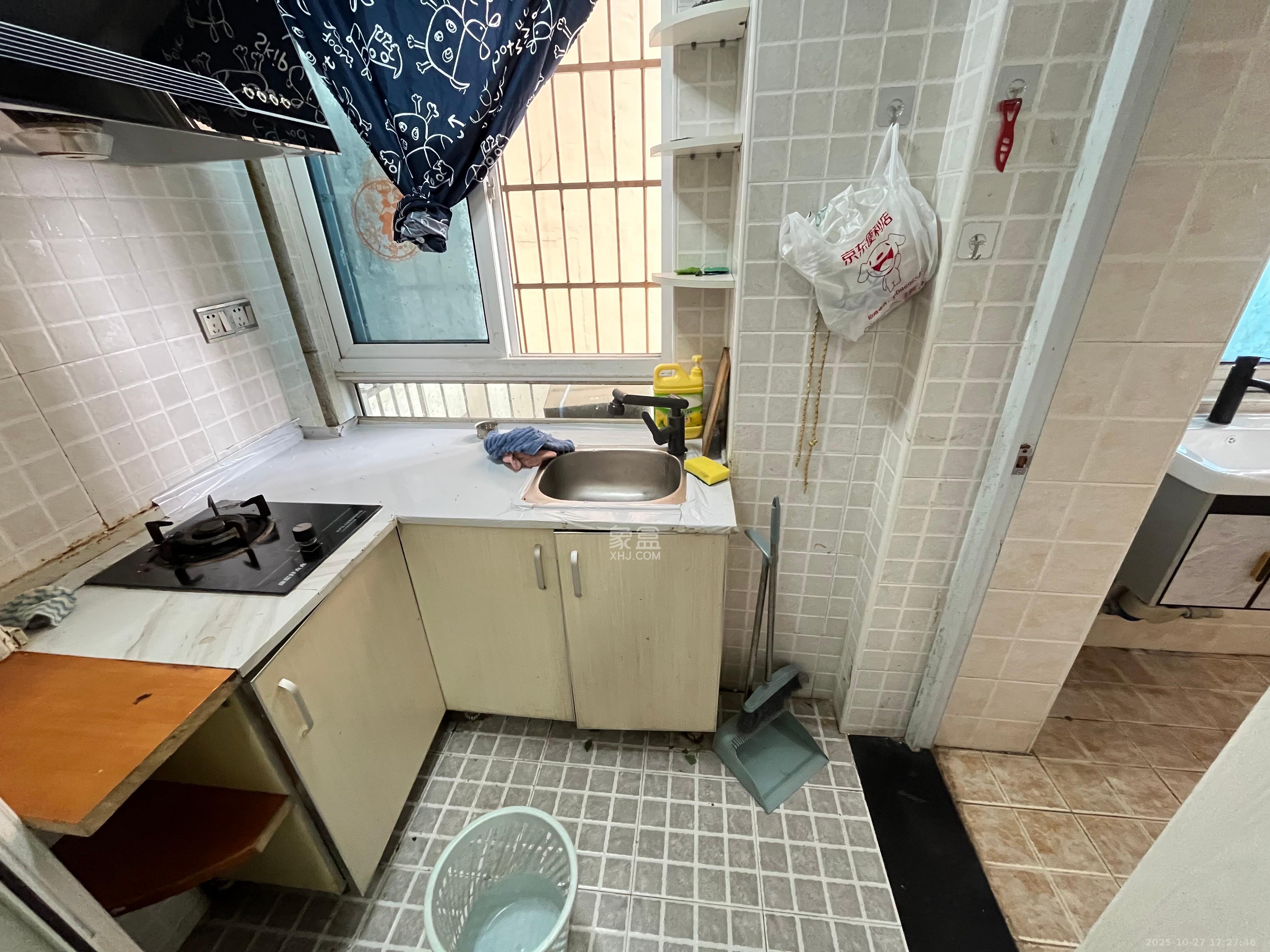 益佳苑  1室1厅1卫    1600.0元/月室内图