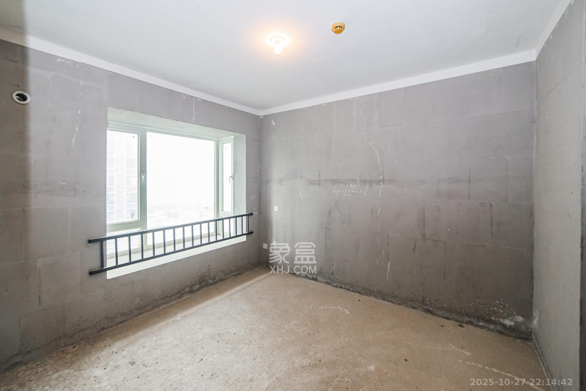 北辰三角洲E7区  3室2厅2卫    150.0万 北辰三角洲E7区  3室2厅2卫    150.0万卧室