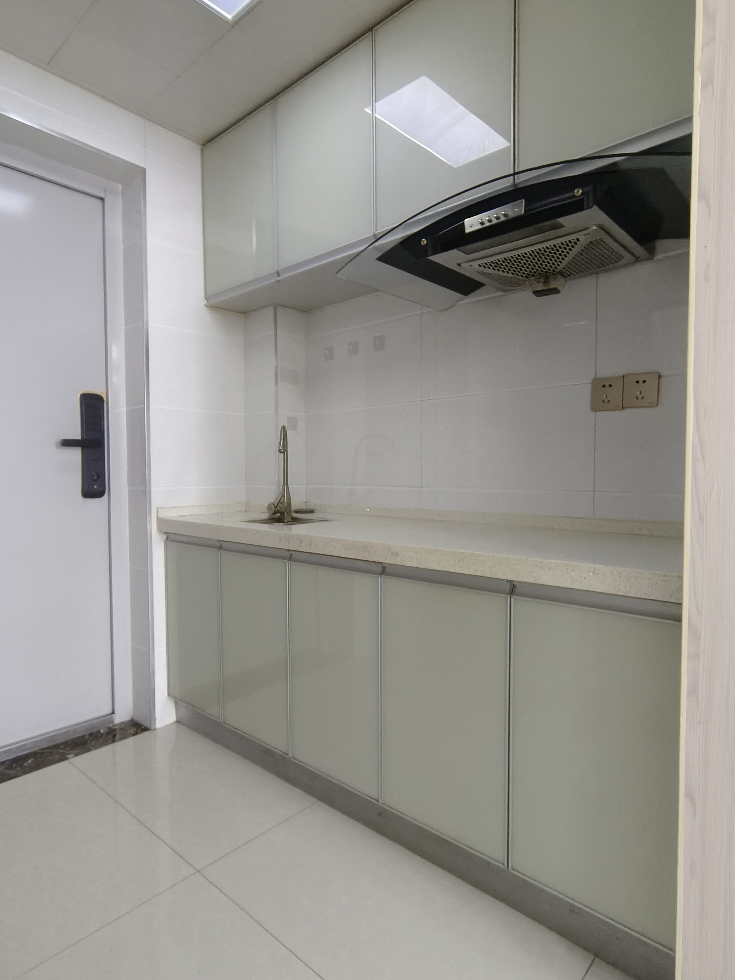 梓山湖公馆 1室1厅1卫 19.8万 梓山湖公馆 1室1厅1卫 19.8万客厅