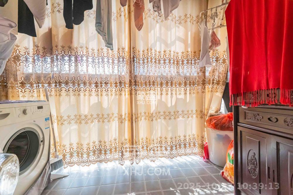 恒基凯旋门一二期  3室2厅1卫    1800.0元/月 恒基凯旋门一二期  3室2厅1卫    1800.0元/月室内图