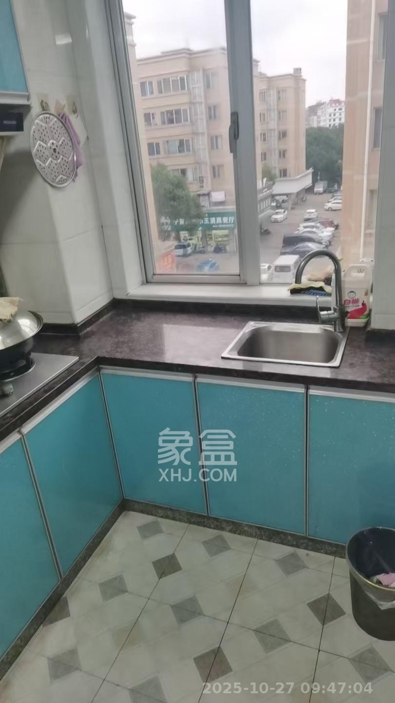 恒广国际物流园  2室1厅1卫    1500.0元/月 恒广国际物流园  2室1厅1卫    1500.0元/月室内图