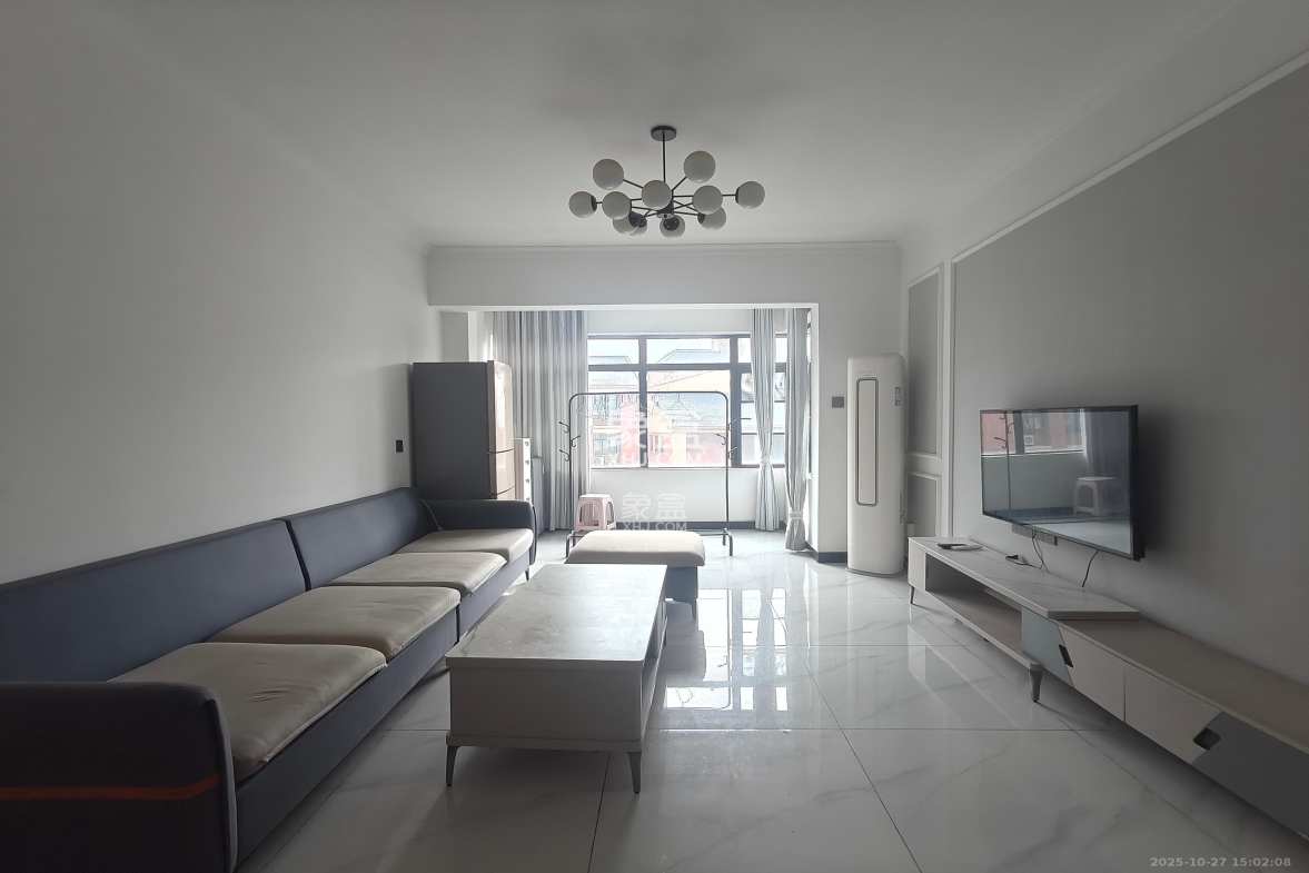 和庄  3室1厅1卫    2500.0元/月 和庄  3室1厅1卫    2500.0元/月室内图