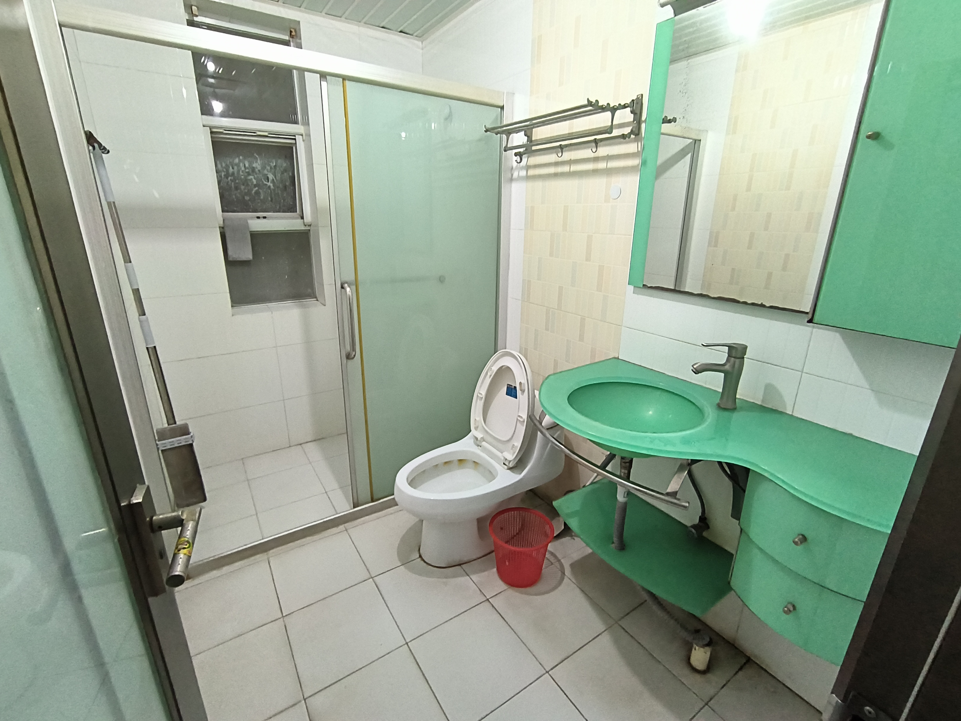 景瑞花园 3室2厅1卫 2800.0元/月 景瑞花园 3室2厅1卫 2800.0元/月室内图