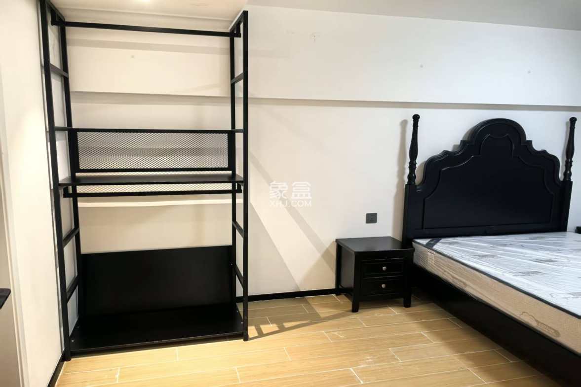 海航豪庭南苑  1室1厅2卫    3500.0元/月 海航豪庭南苑  1室1厅2卫    3500.0元/月室内图