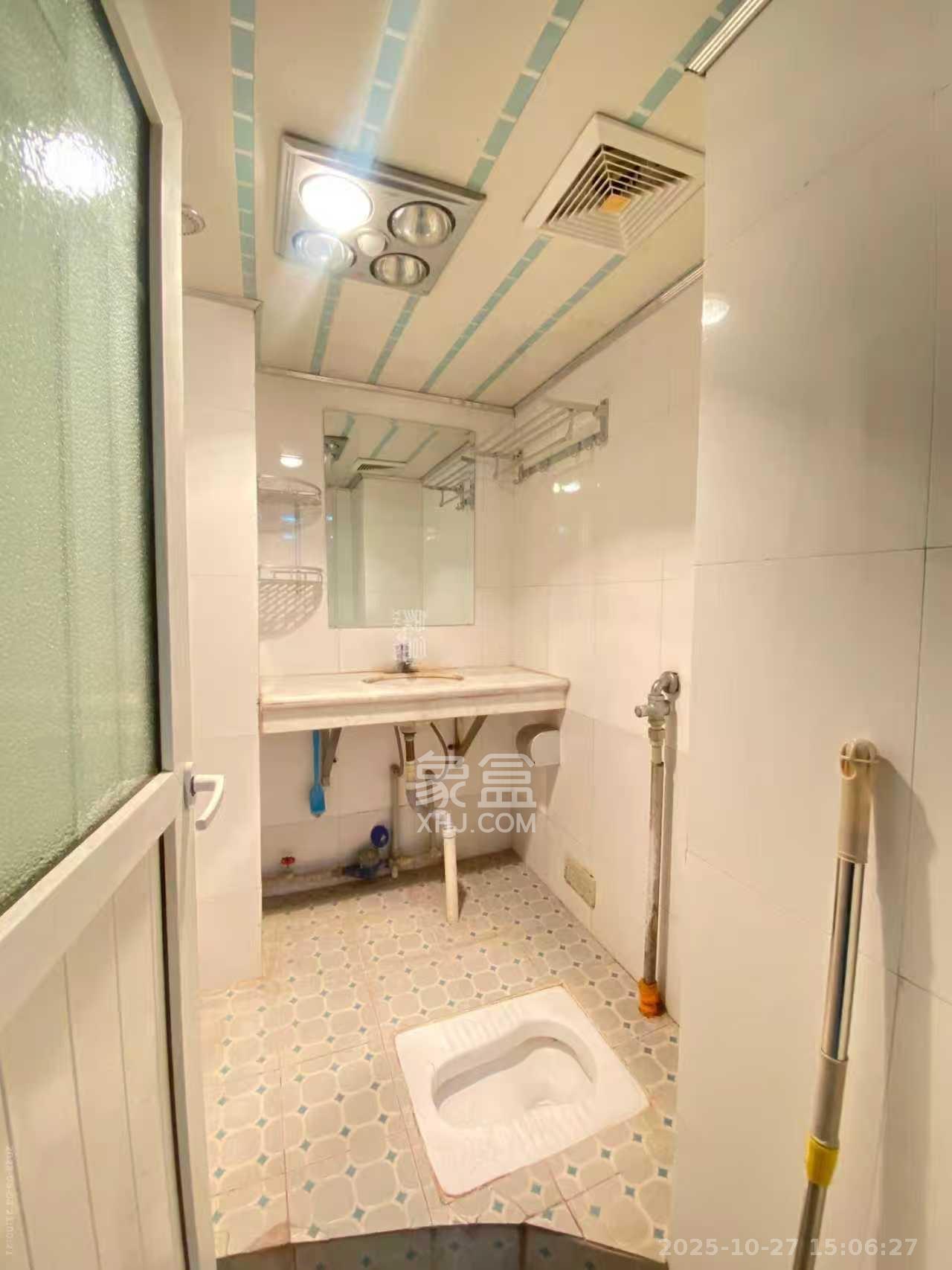 颐美会现代城  1室1厅1卫    1800.0元/月室内图