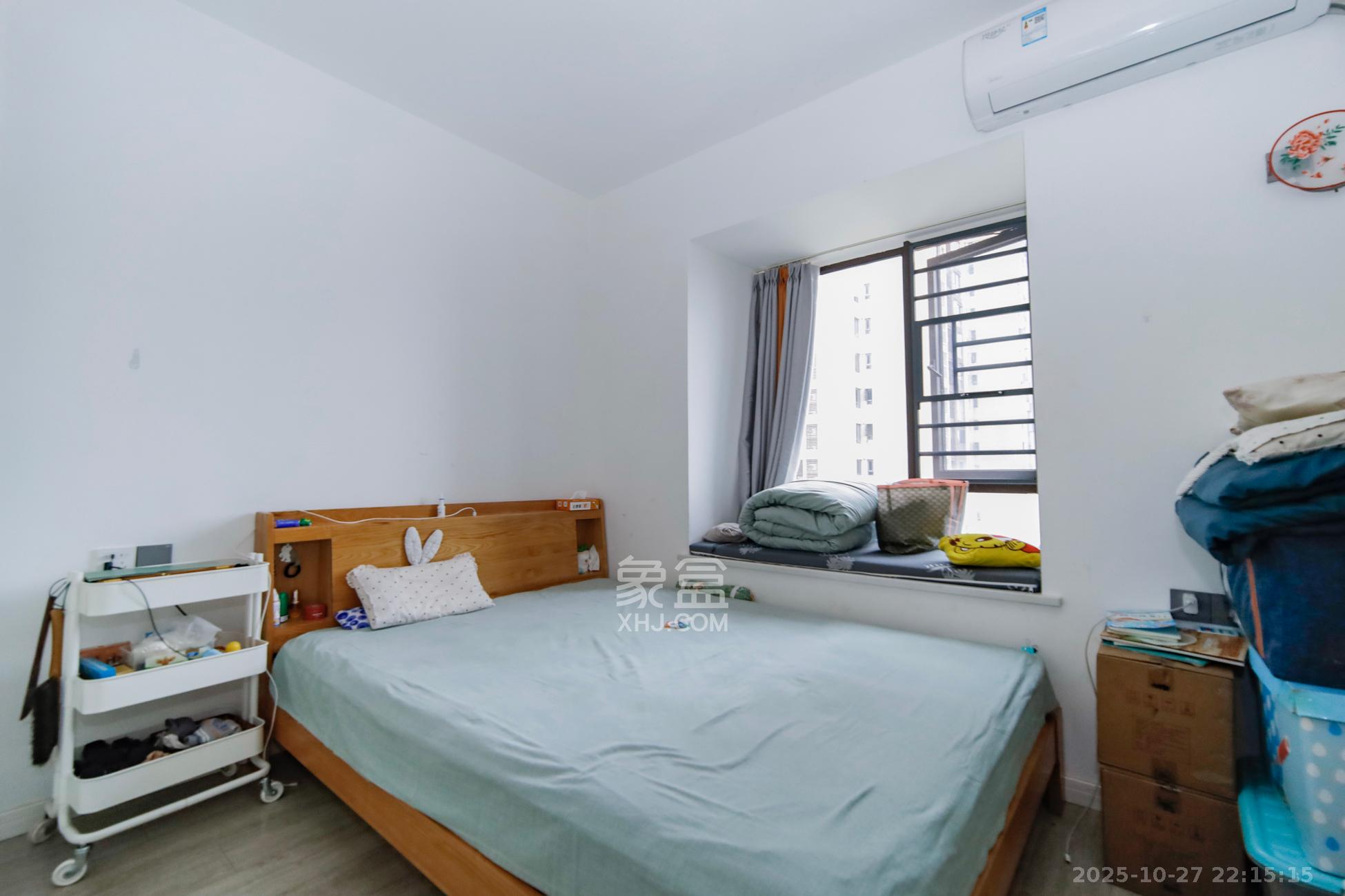 鑫苑木莲世家  3室2厅2卫    130.0万卧室