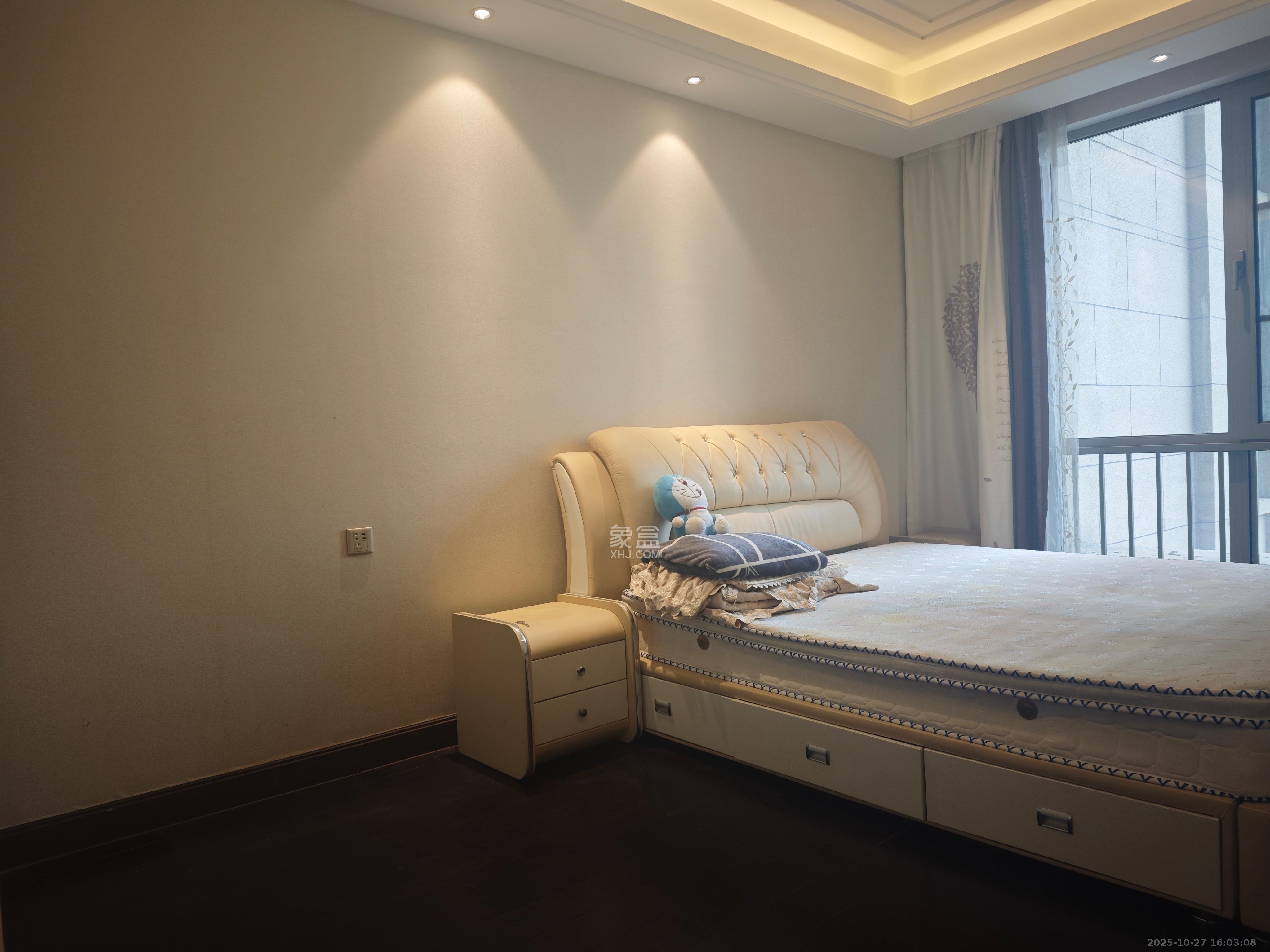 梅溪湖金茂府(金茂广场)(金茂览秀城)  1室2厅2卫    4800.0元/月 梅溪湖金茂府(金茂广场)(金茂览秀城)  1室2厅2卫    4800.0元/月室内图