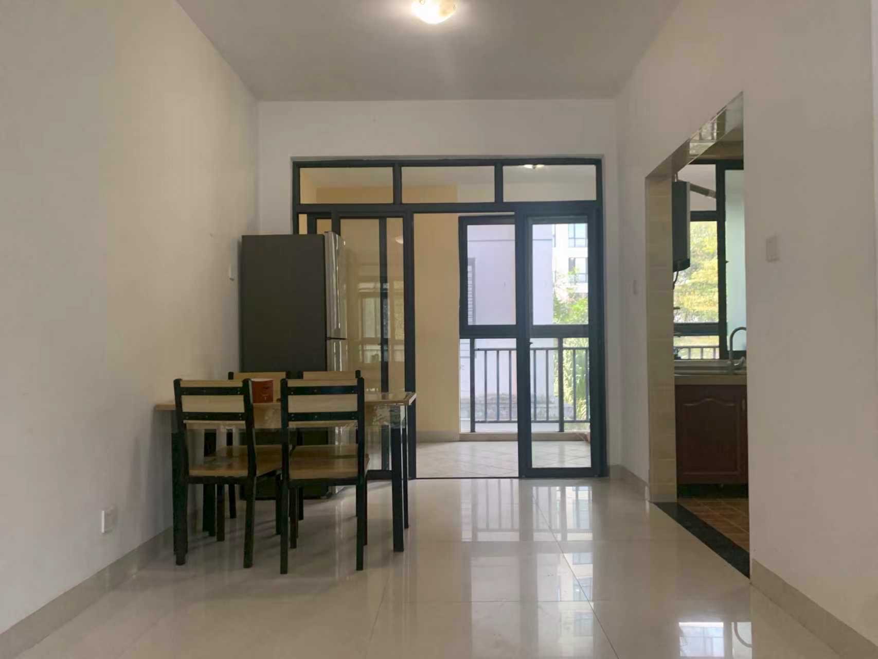 兆南和园  2室2厅1卫    2500.0元/月 兆南和园  2室2厅1卫    2500.0元/月室内图