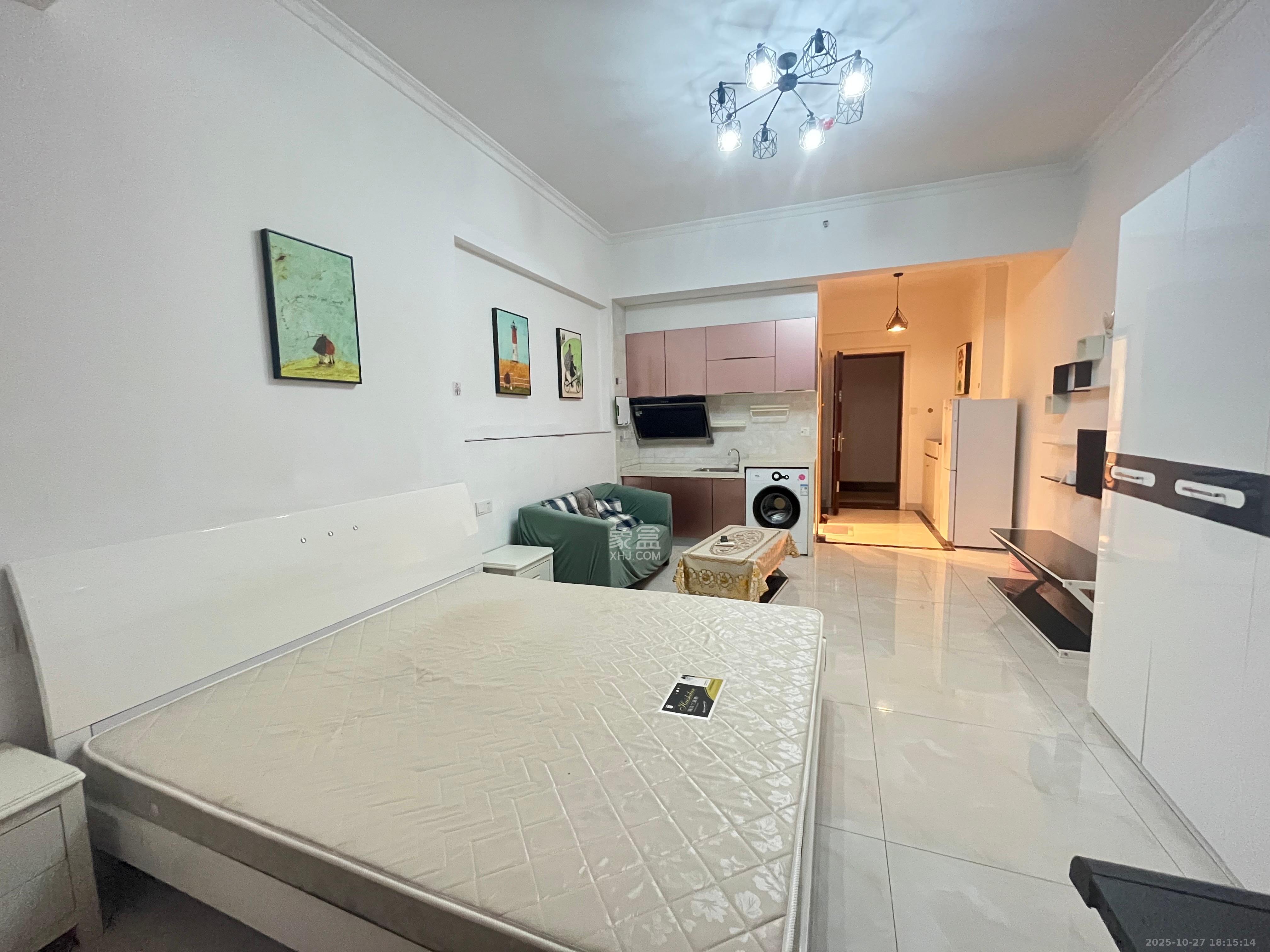 恒泰广场  1室1厅1卫    1500.0元/月室内图