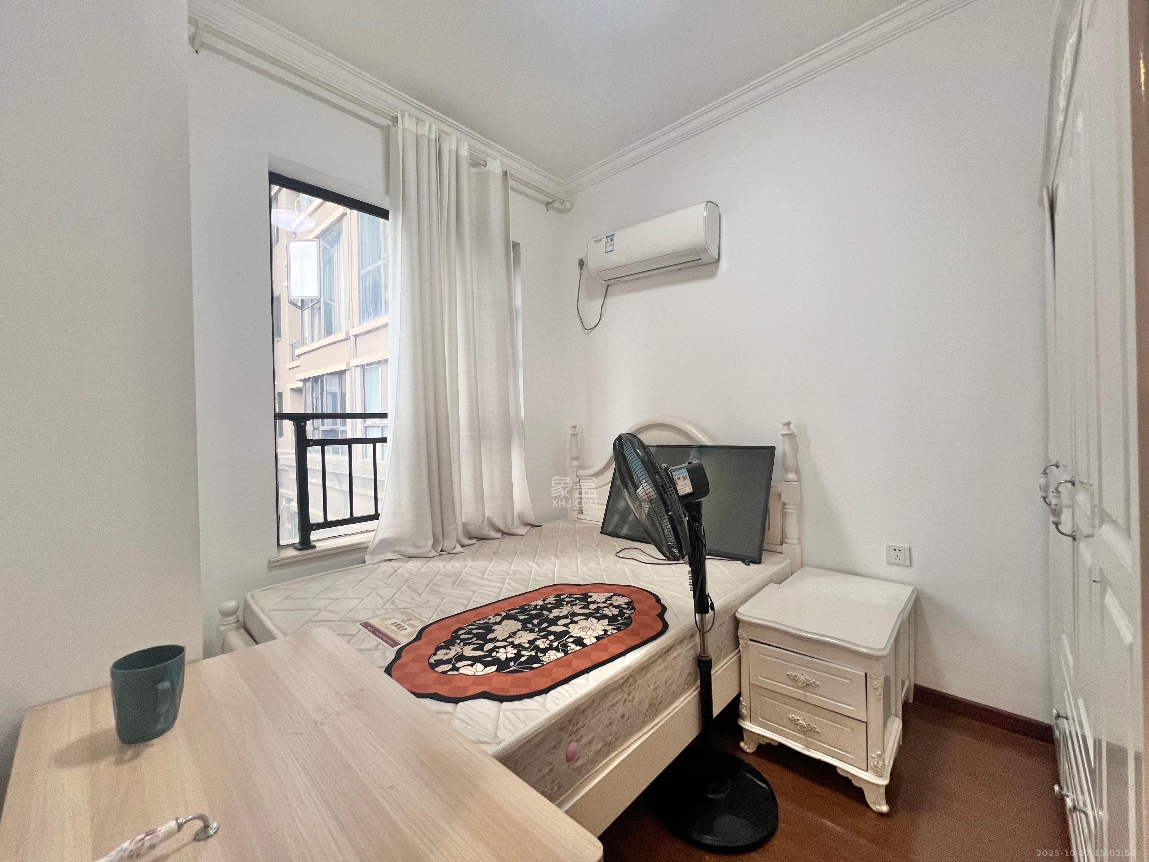 旺德府恺悦国际 2室2厅1卫 2100.0元/月 旺德府恺悦国际 2室2厅1卫 2100.0元/月室内图