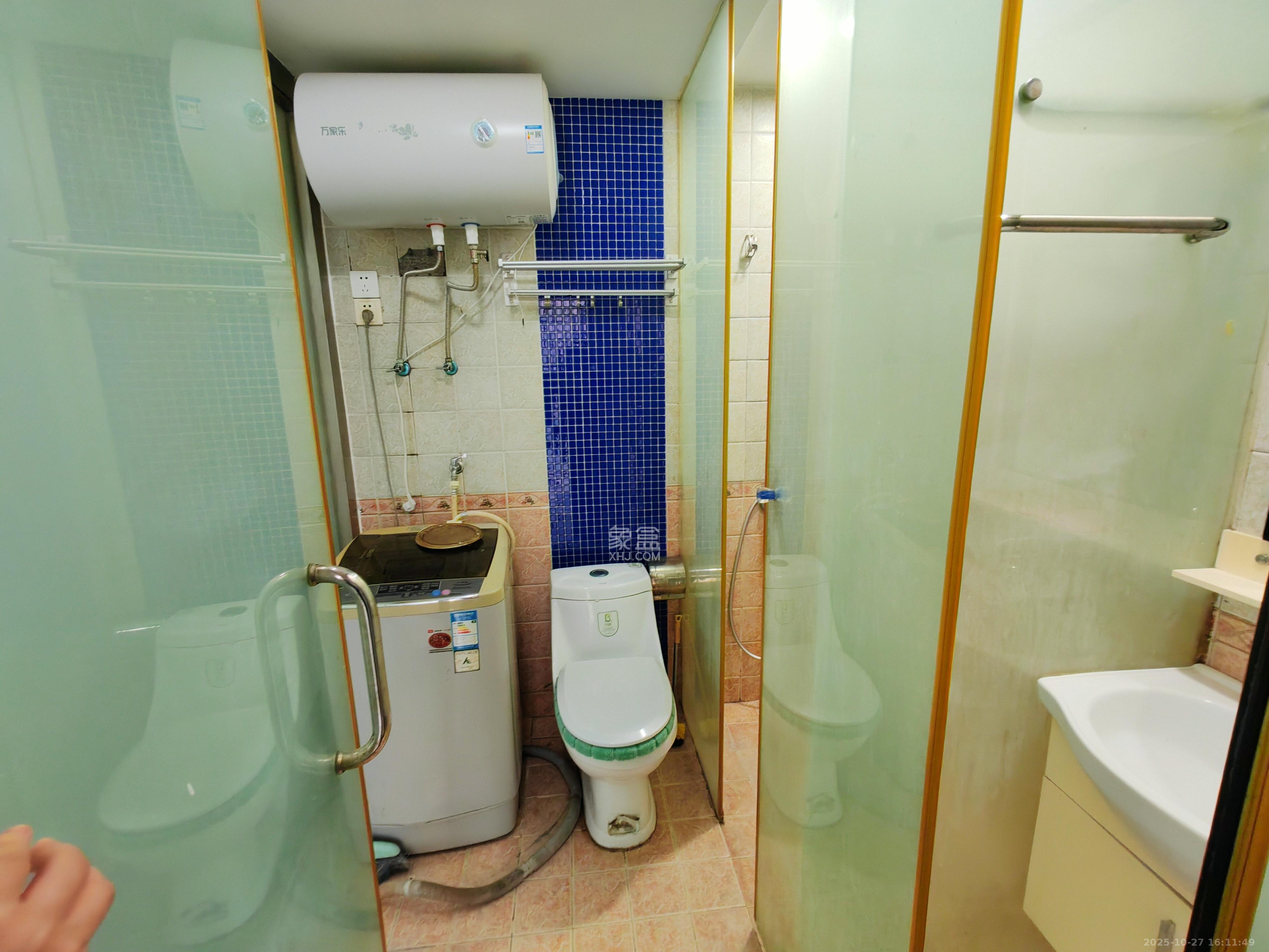 天健芙蓉盛世一期  1室0厅1卫    1400.0元/月 天健芙蓉盛世一期  1室0厅1卫    1400.0元/月室内图