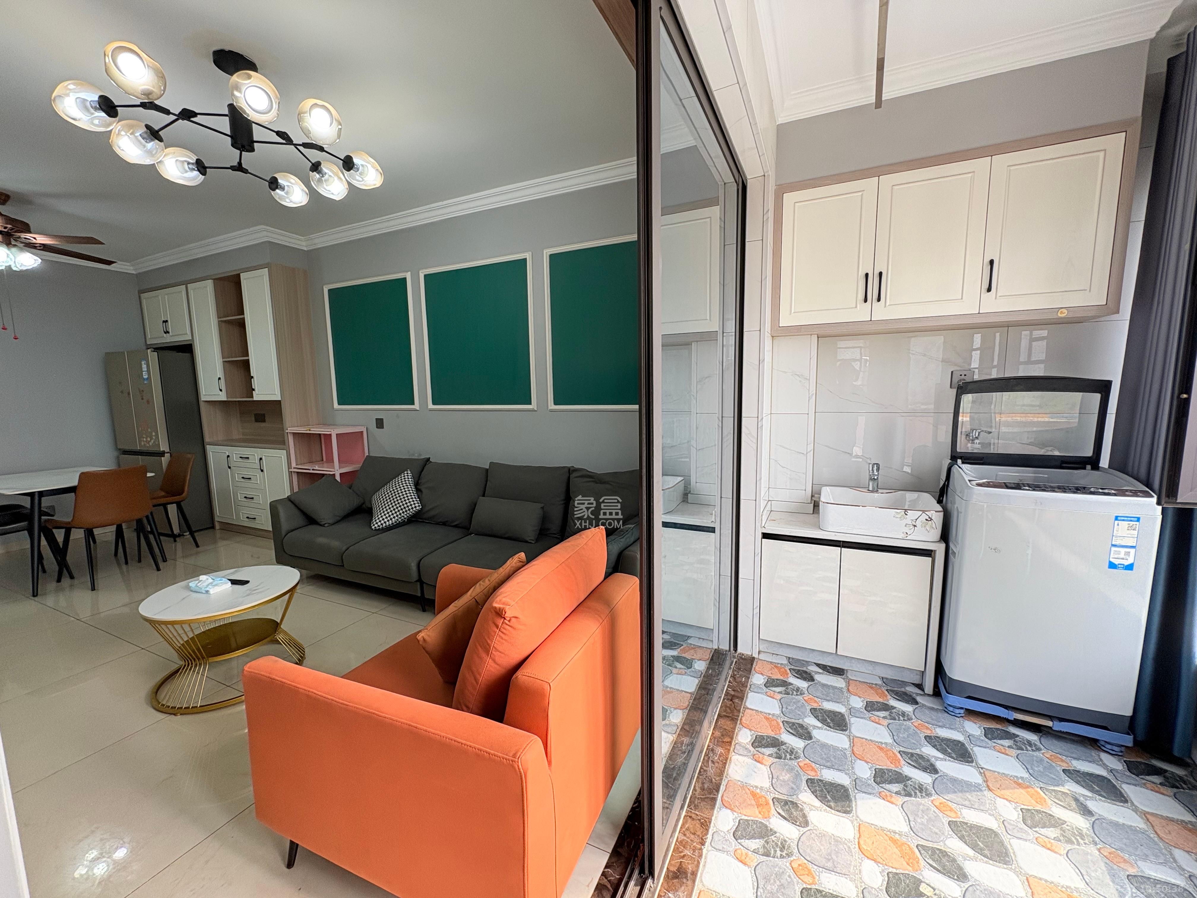 嘉雨兴园 2室1厅1卫 2580.0元/月 嘉雨兴园 2室1厅1卫 2580.0元/月室内图