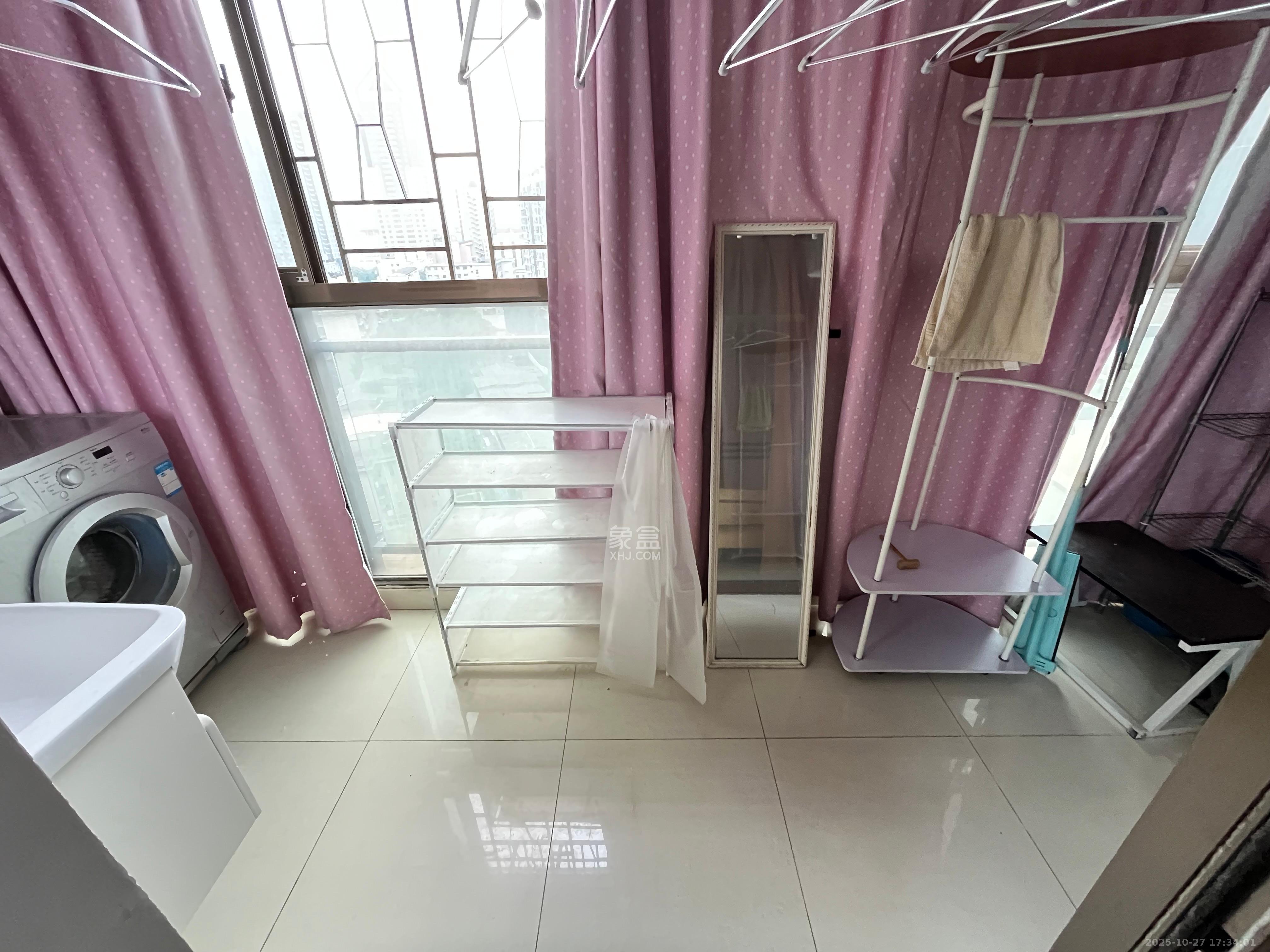 君悦紫园  1室1厅1卫    1700.0元/月室内图