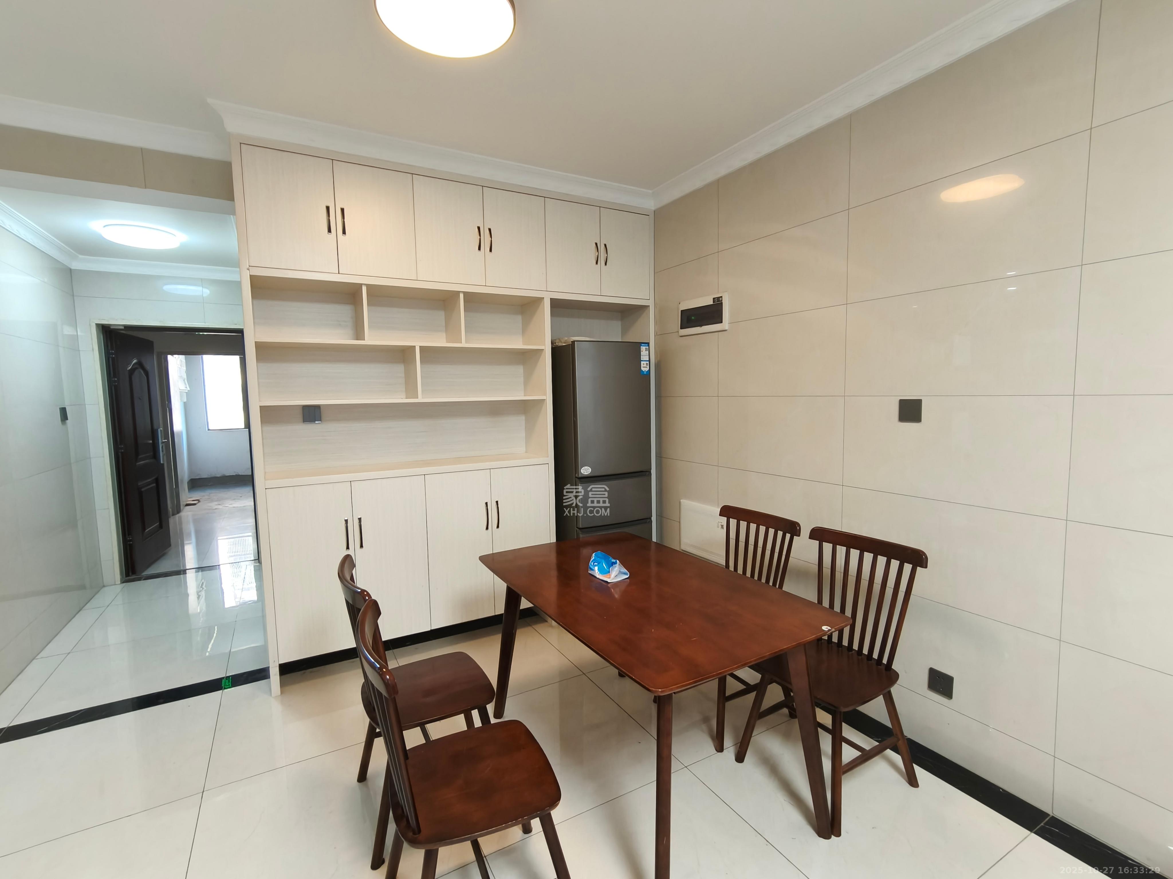 东宜新园 2室1厅1卫 2200.0元/月 东宜新园 2室1厅1卫 2200.0元/月室内图