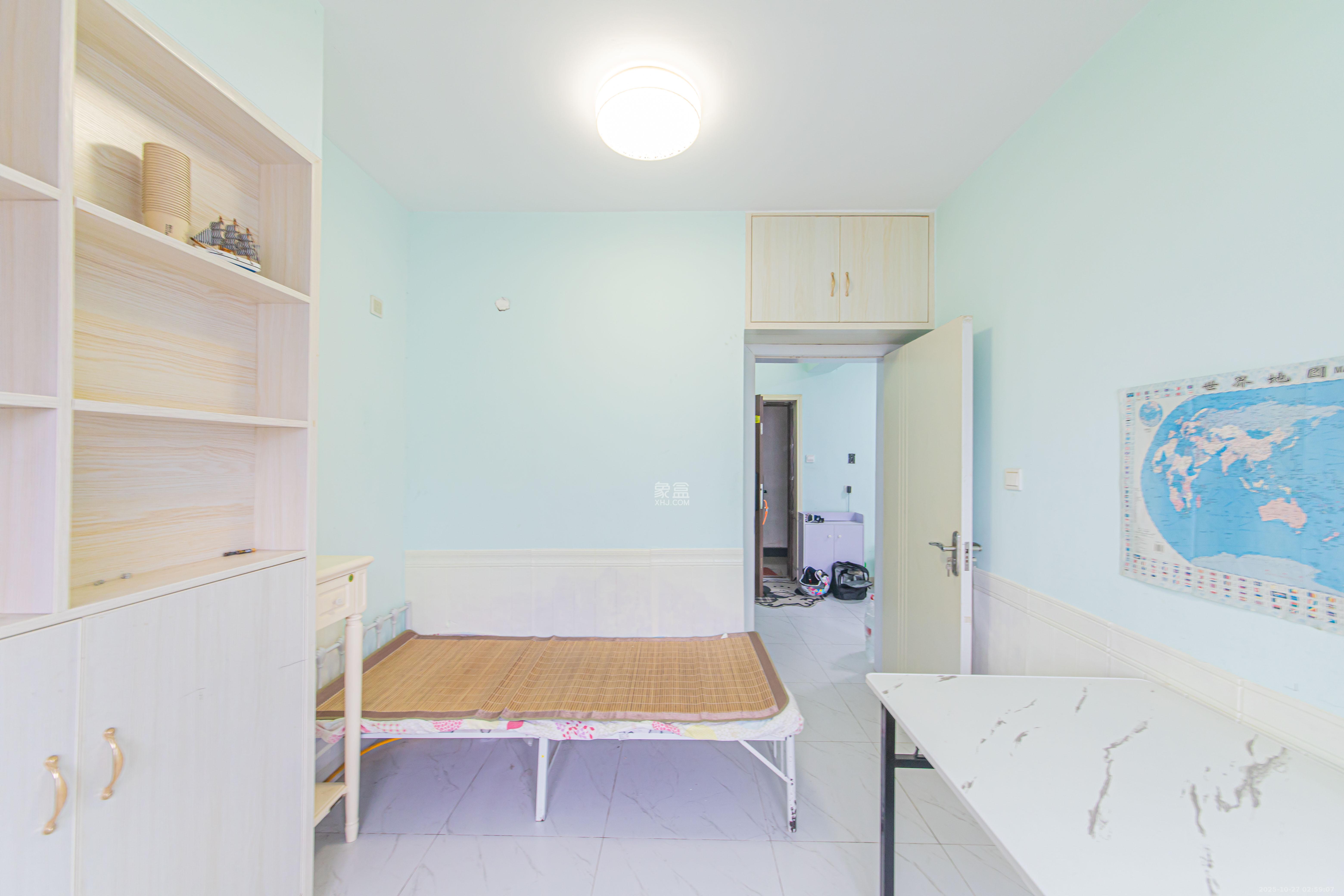 中信城市广场(中信新城一期) 1室1厅1卫 25.8万 中信城市广场(中信新城一期) 1室1厅1卫 25.8万卧室