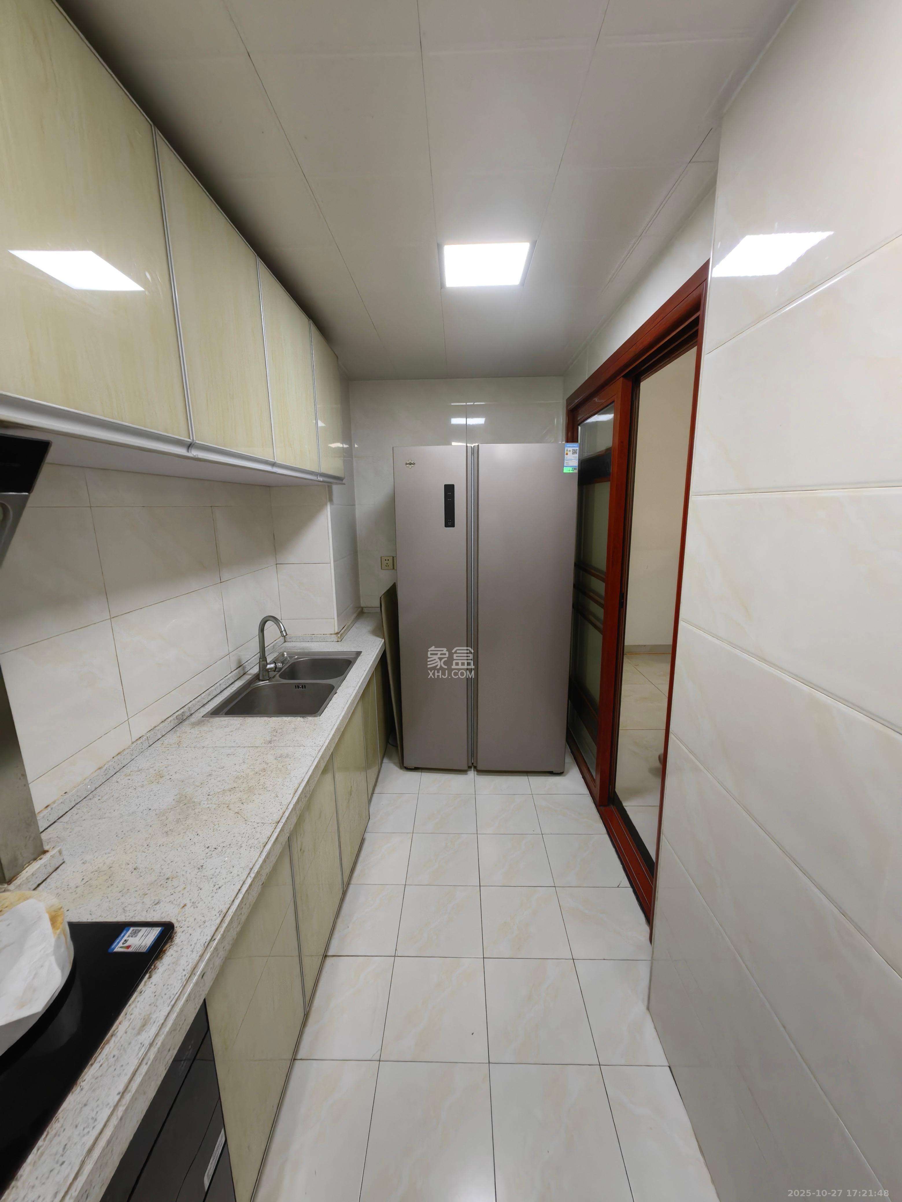 中建芙蓉嘉苑  1室0厅0卫    2200.0元/月 中建芙蓉嘉苑  1室0厅0卫    2200.0元/月室内图