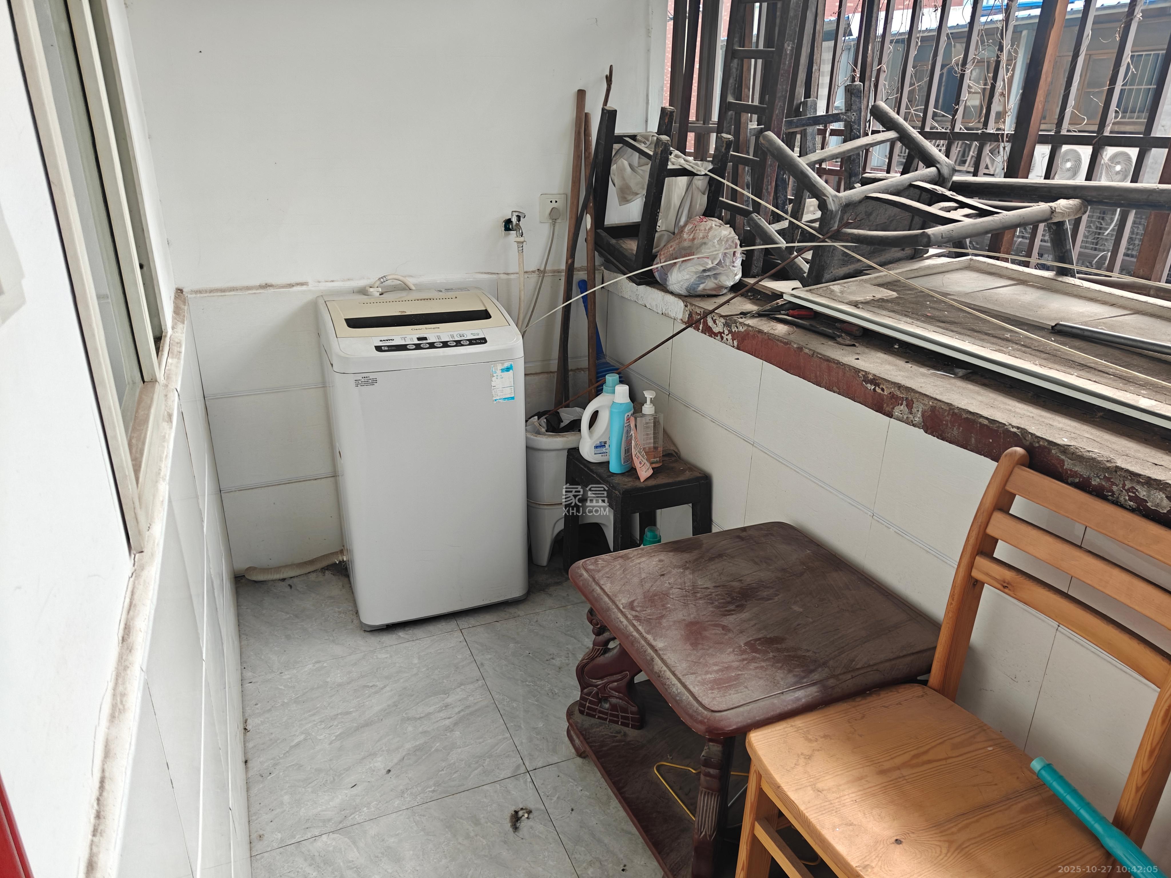 光裕里（光裕里巷电梯厂宿舍）  1室0厅0卫    1600.0元/月室内图