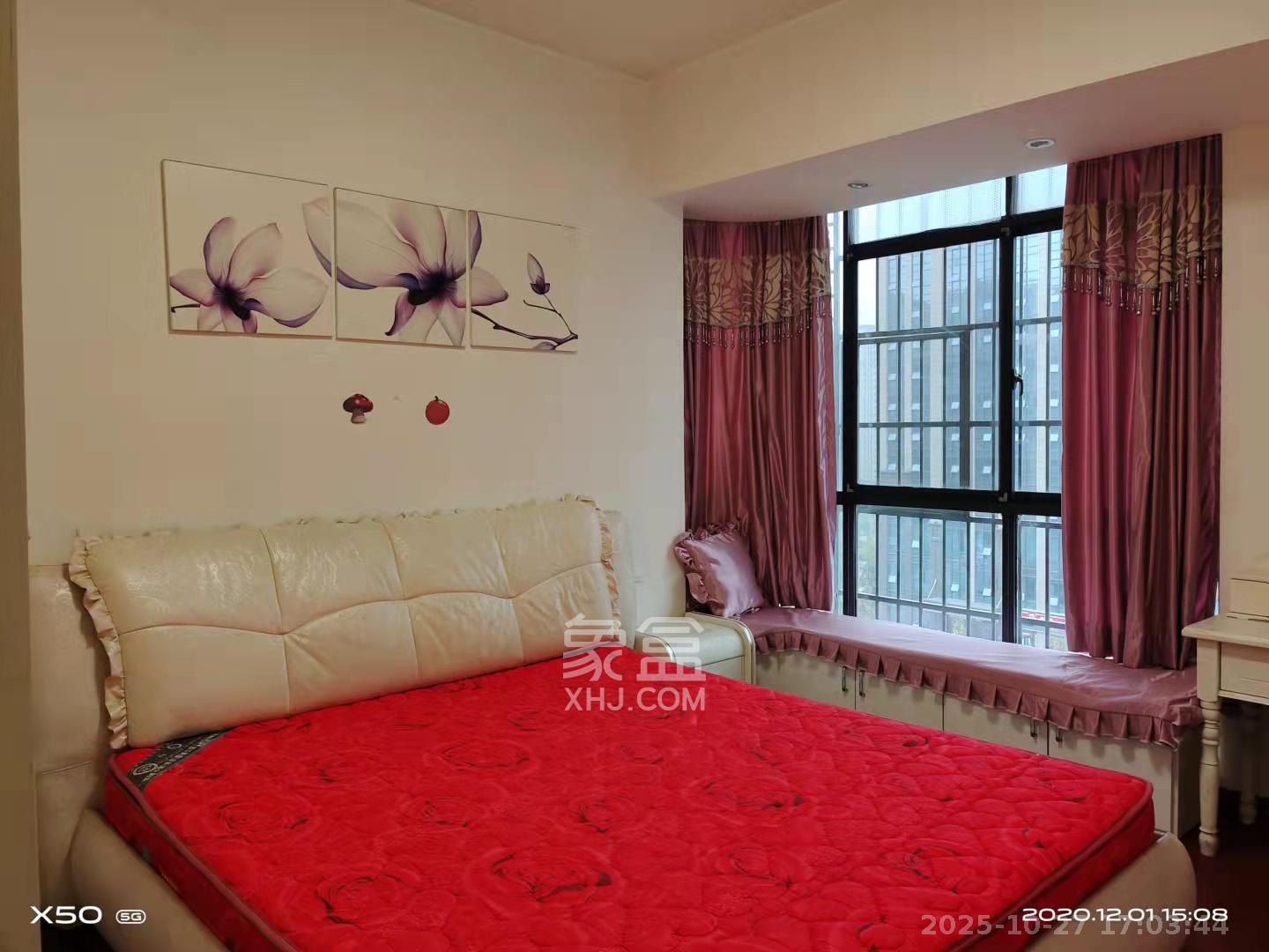 康斯丹郡(融程领秀佳园)  3室2厅1卫    2000.0元/月 康斯丹郡(融程领秀佳园)  3室2厅1卫    2000.0元/月室内图