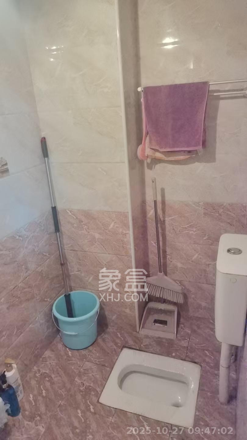 恒广国际物流园  2室1厅1卫    1500.0元/月 恒广国际物流园  2室1厅1卫    1500.0元/月室内图